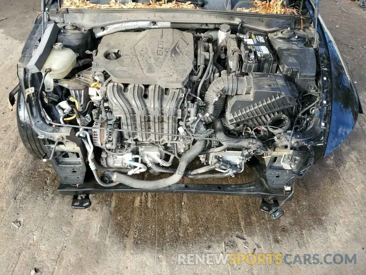 11 Photograph of a damaged car 5NPEF4JA2LH014542 HYUNDAI SONATA 2020