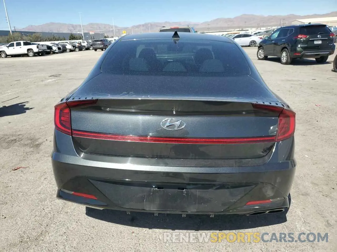 6 Photograph of a damaged car 5NPEF4JA2LH053244 HYUNDAI SONATA 2020