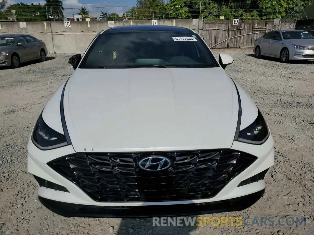 5 Photograph of a damaged car 5NPEF4JA3LH026392 HYUNDAI SONATA 2020