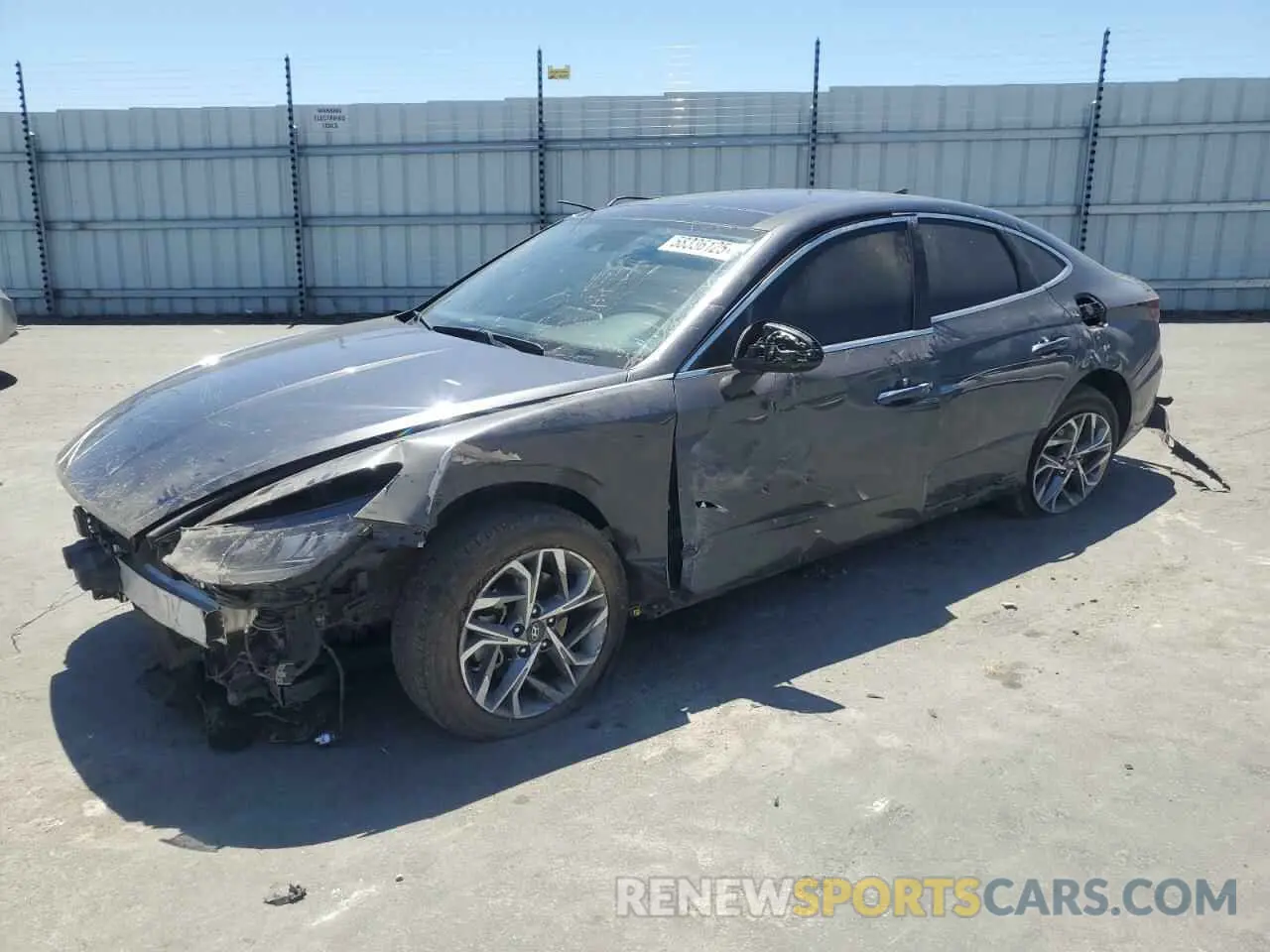 1 Photograph of a damaged car 5NPEF4JA3LH039126 HYUNDAI SONATA 2020