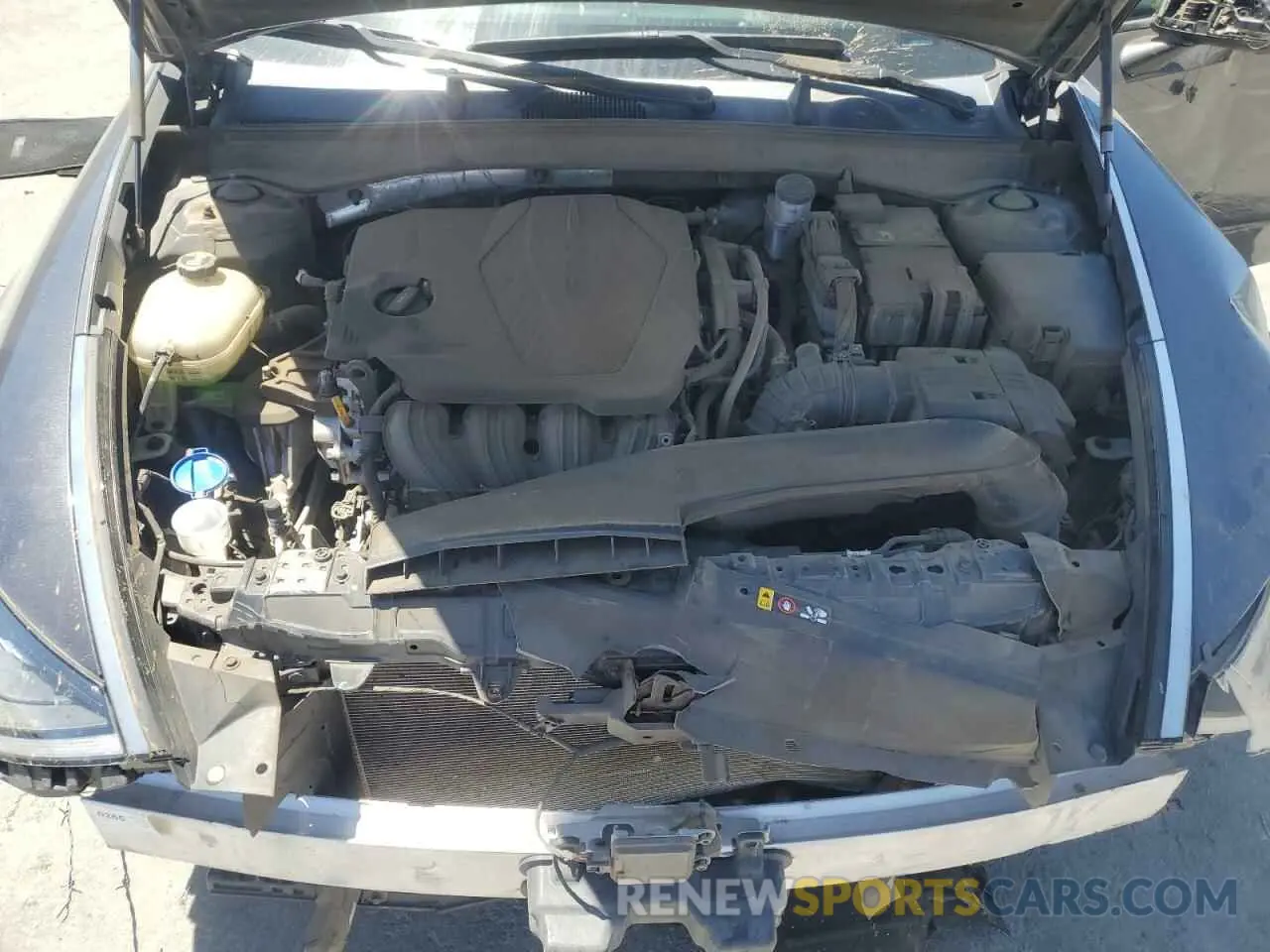 11 Photograph of a damaged car 5NPEF4JA3LH039126 HYUNDAI SONATA 2020