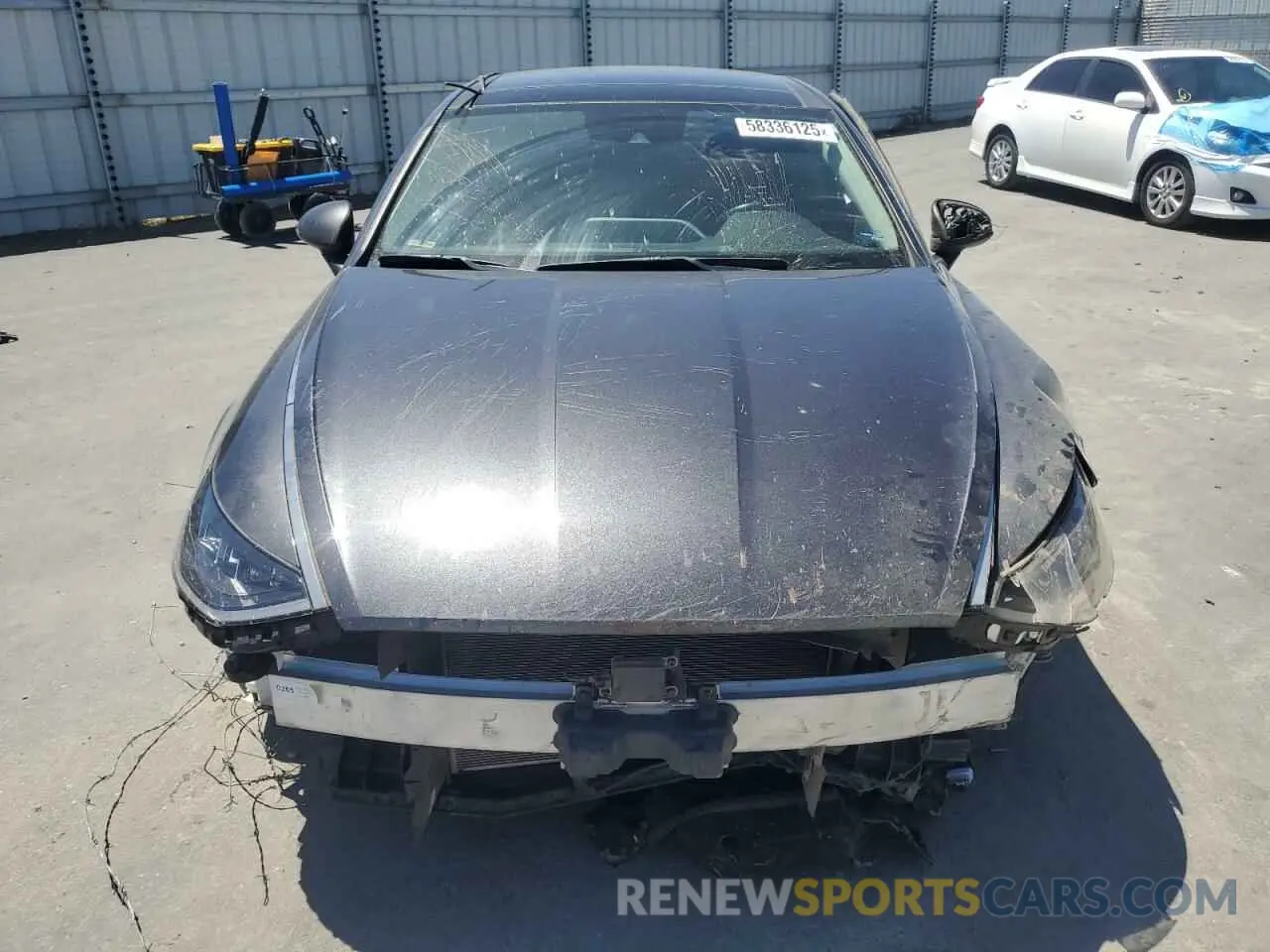 5 Photograph of a damaged car 5NPEF4JA3LH039126 HYUNDAI SONATA 2020