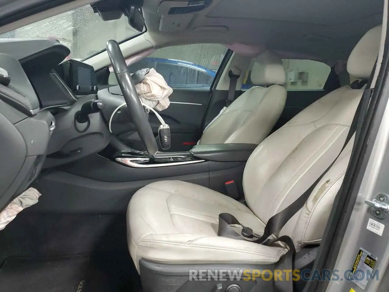 7 Photograph of a damaged car 5NPEF4JA3LH054175 HYUNDAI SONATA 2020
