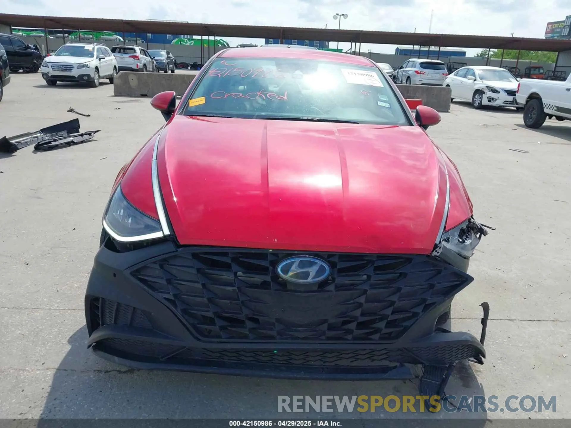 13 Photograph of a damaged car 5NPEF4JA3LH058839 HYUNDAI SONATA 2020