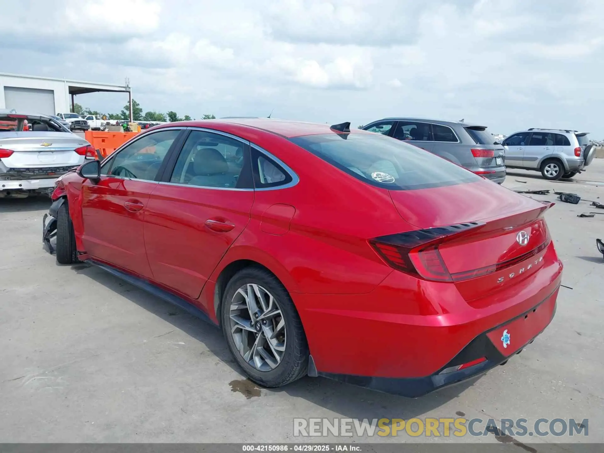 3 Photograph of a damaged car 5NPEF4JA3LH058839 HYUNDAI SONATA 2020