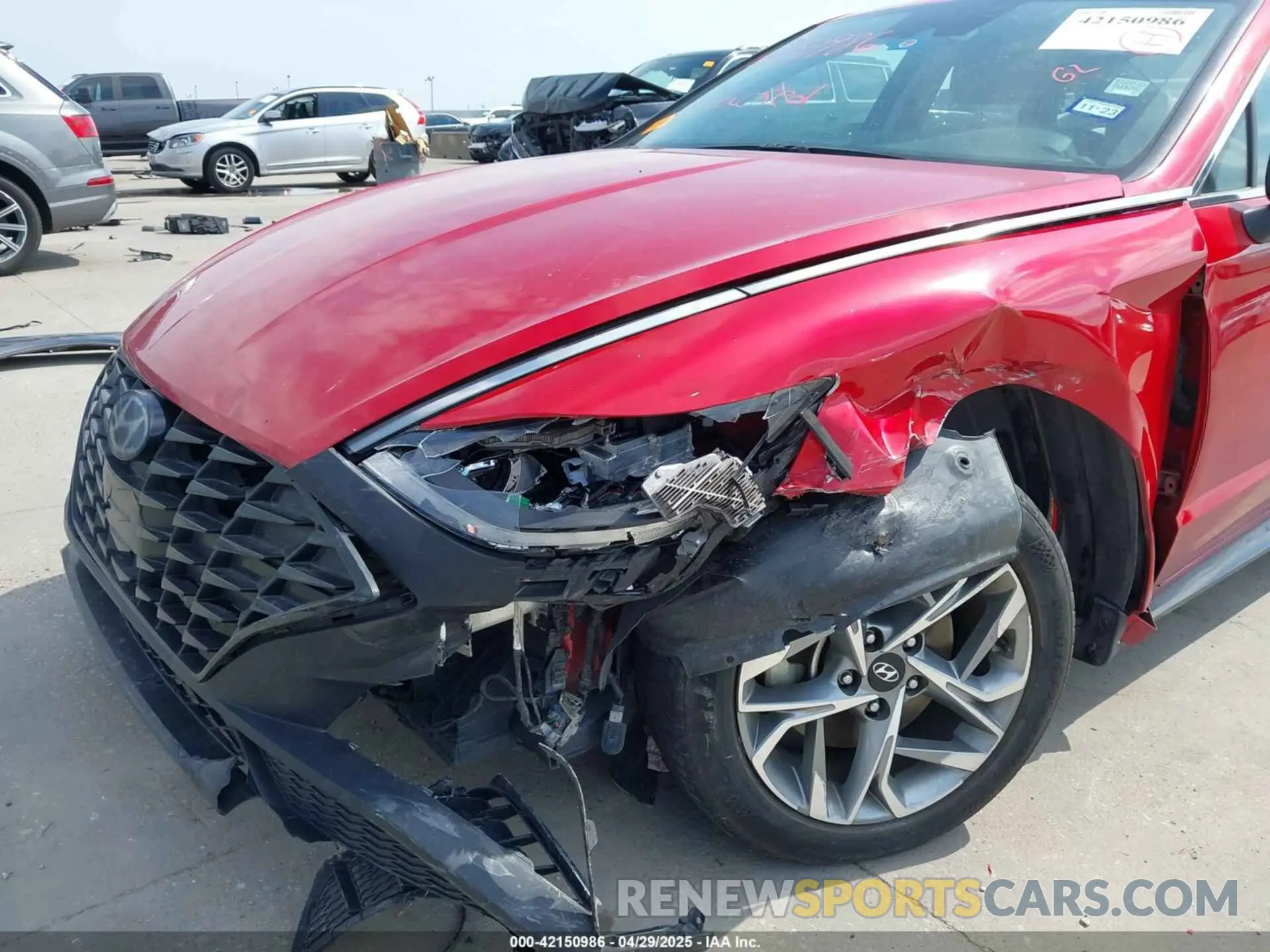 6 Photograph of a damaged car 5NPEF4JA3LH058839 HYUNDAI SONATA 2020