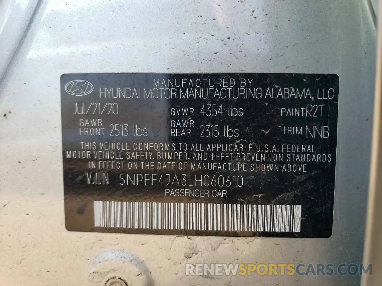 12 Photograph of a damaged car 5NPEF4JA3LH060610 HYUNDAI SONATA 2020