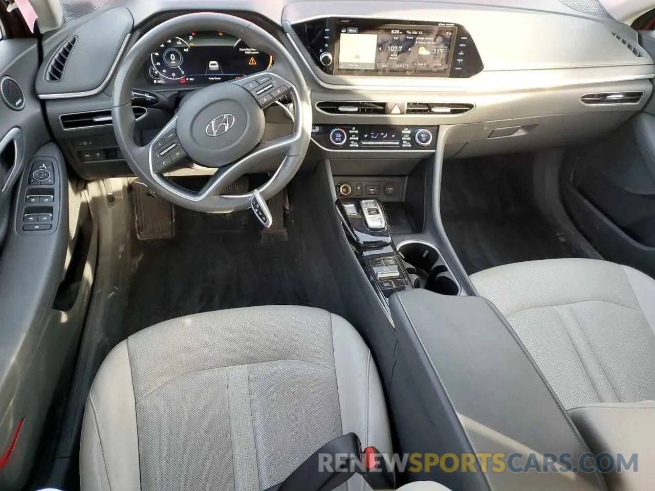 8 Photograph of a damaged car 5NPEF4JA4LH002019 HYUNDAI SONATA 2020
