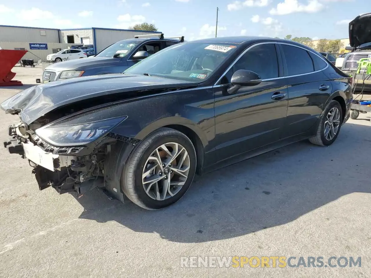 1 Photograph of a damaged car 5NPEF4JA4LH014431 HYUNDAI SONATA 2020