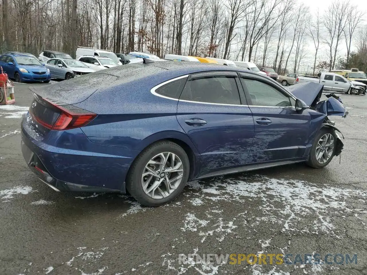 3 Photograph of a damaged car 5NPEF4JA4LH059384 HYUNDAI SONATA 2020