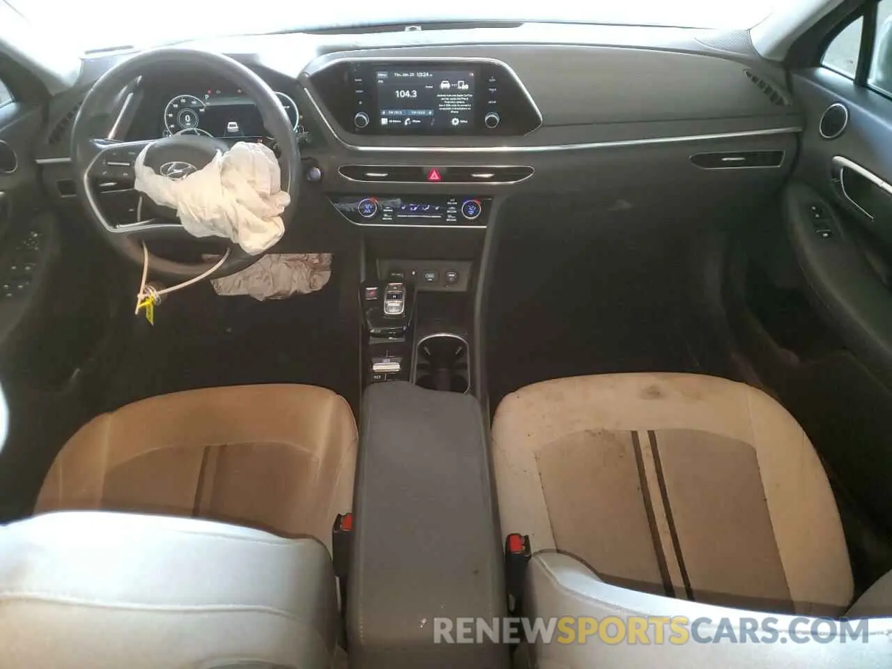 8 Photograph of a damaged car 5NPEF4JA5LH015006 HYUNDAI SONATA 2020