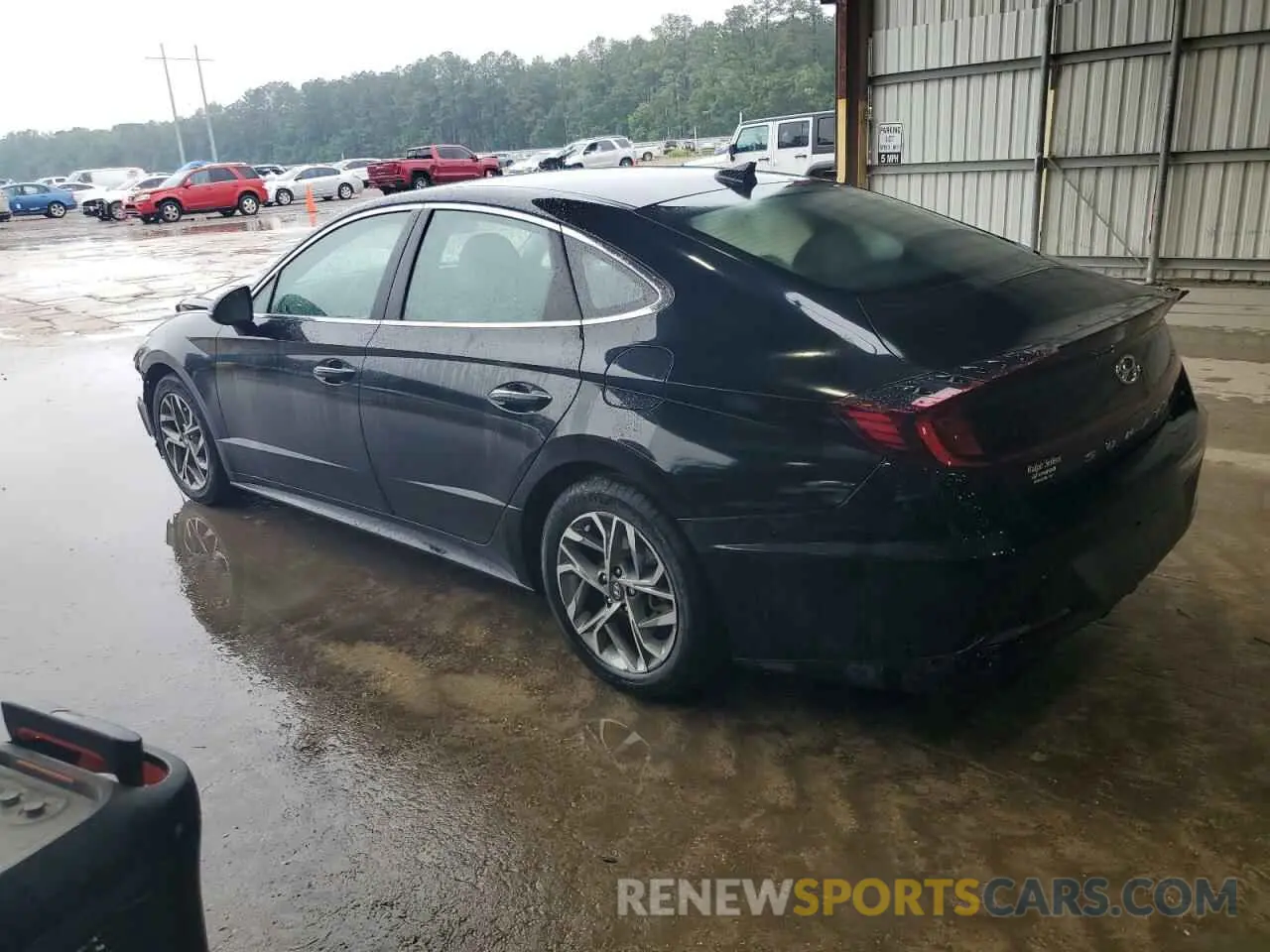 2 Photograph of a damaged car 5NPEF4JA5LH023509 HYUNDAI SONATA 2020