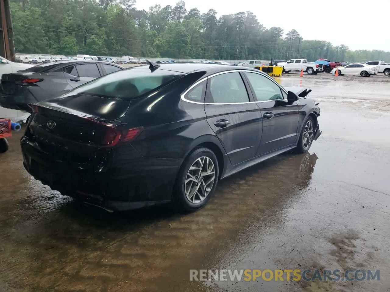 3 Photograph of a damaged car 5NPEF4JA5LH023509 HYUNDAI SONATA 2020