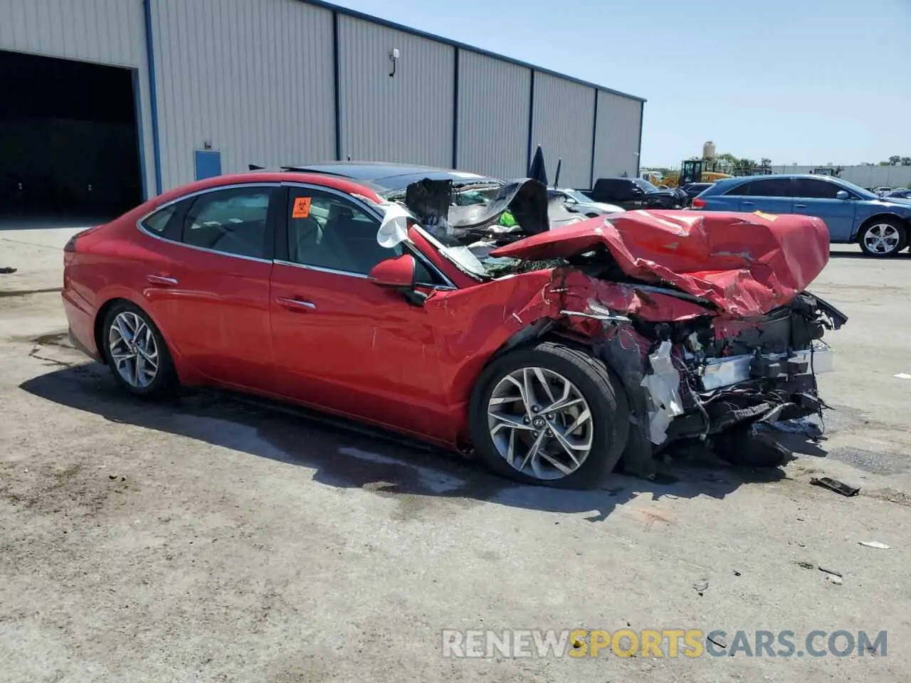 4 Photograph of a damaged car 5NPEF4JA5LH024661 HYUNDAI SONATA 2020