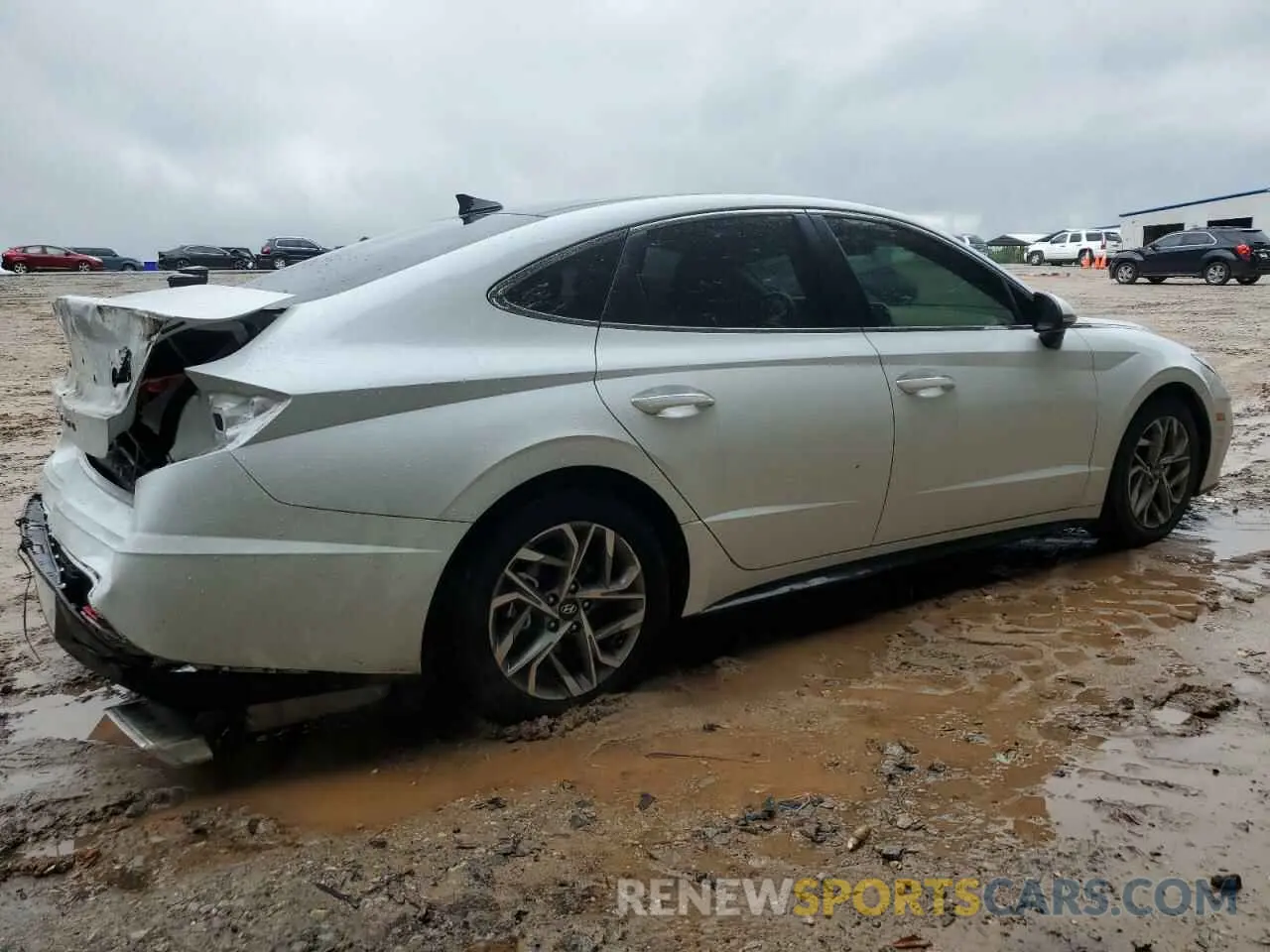 3 Photograph of a damaged car 5NPEF4JA5LH025759 HYUNDAI SONATA 2020