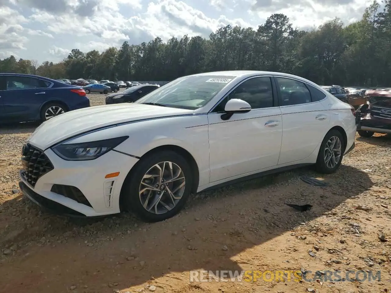 1 Photograph of a damaged car 5NPEF4JA5LH035174 HYUNDAI SONATA 2020