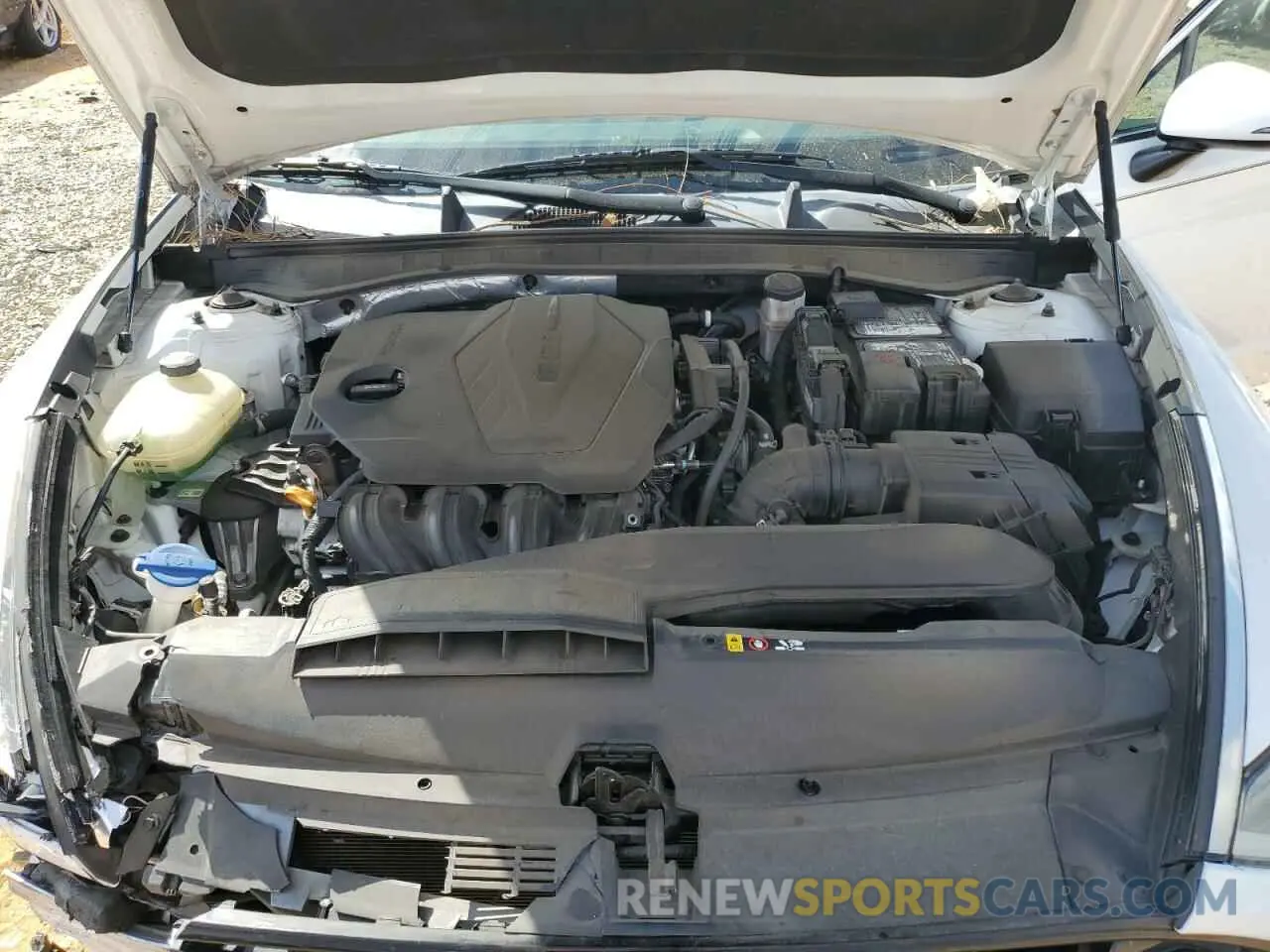 11 Photograph of a damaged car 5NPEF4JA5LH035174 HYUNDAI SONATA 2020