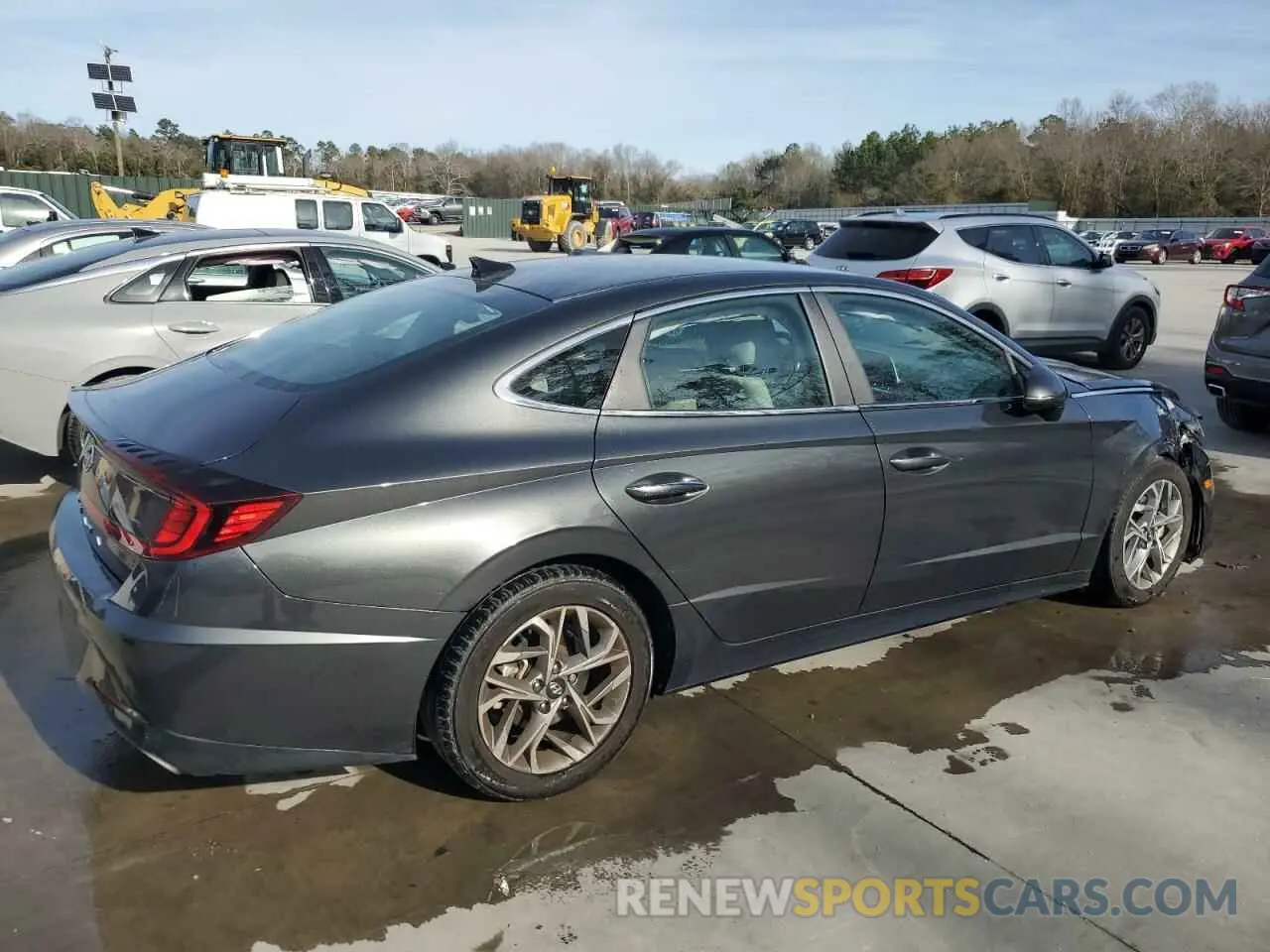 3 Photograph of a damaged car 5NPEF4JA5LH039337 HYUNDAI SONATA 2020