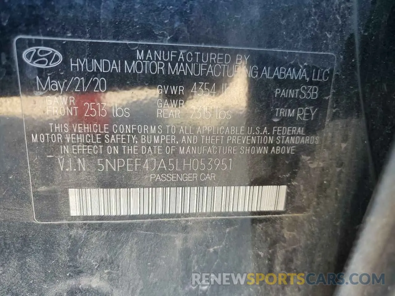 12 Photograph of a damaged car 5NPEF4JA5LH053951 HYUNDAI SONATA 2020
