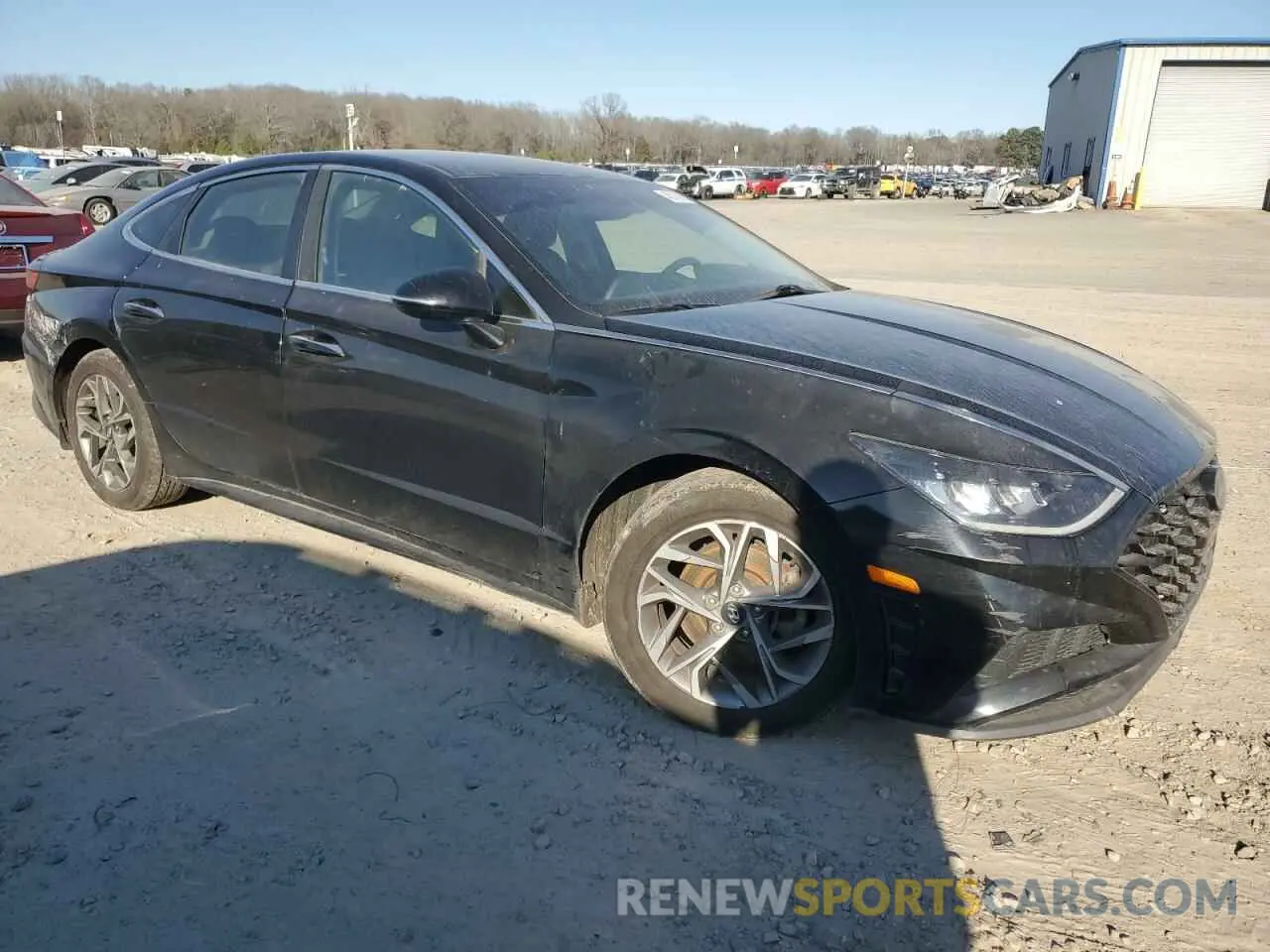 4 Photograph of a damaged car 5NPEF4JA5LH053951 HYUNDAI SONATA 2020