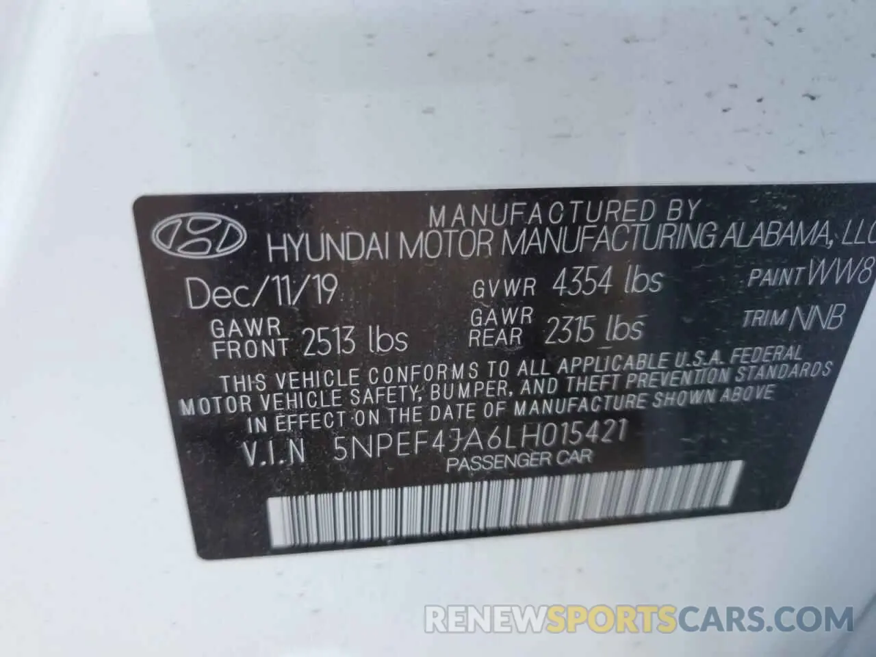 12 Photograph of a damaged car 5NPEF4JA6LH015421 HYUNDAI SONATA 2020