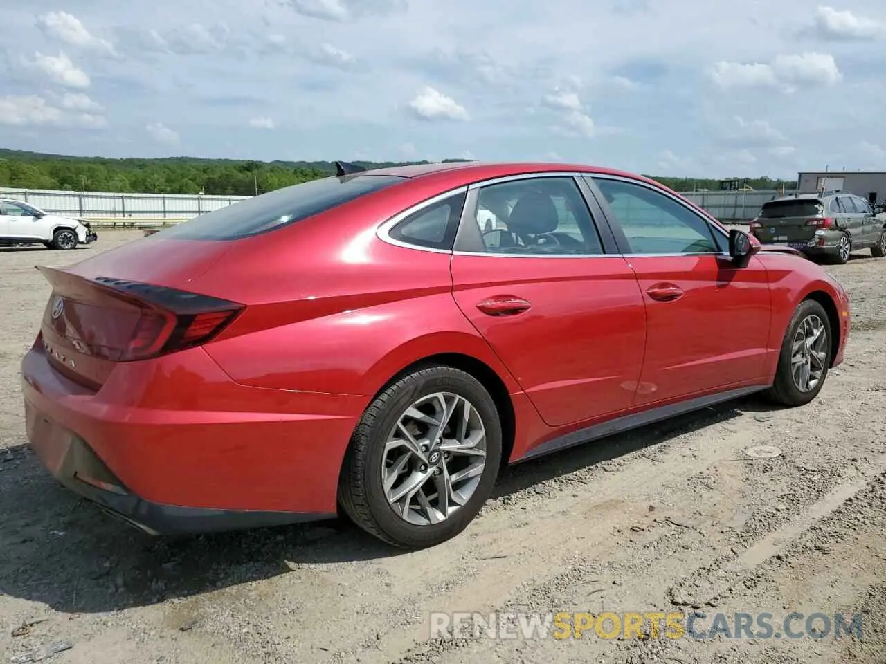3 Photograph of a damaged car 5NPEF4JA6LH061539 HYUNDAI SONATA 2020