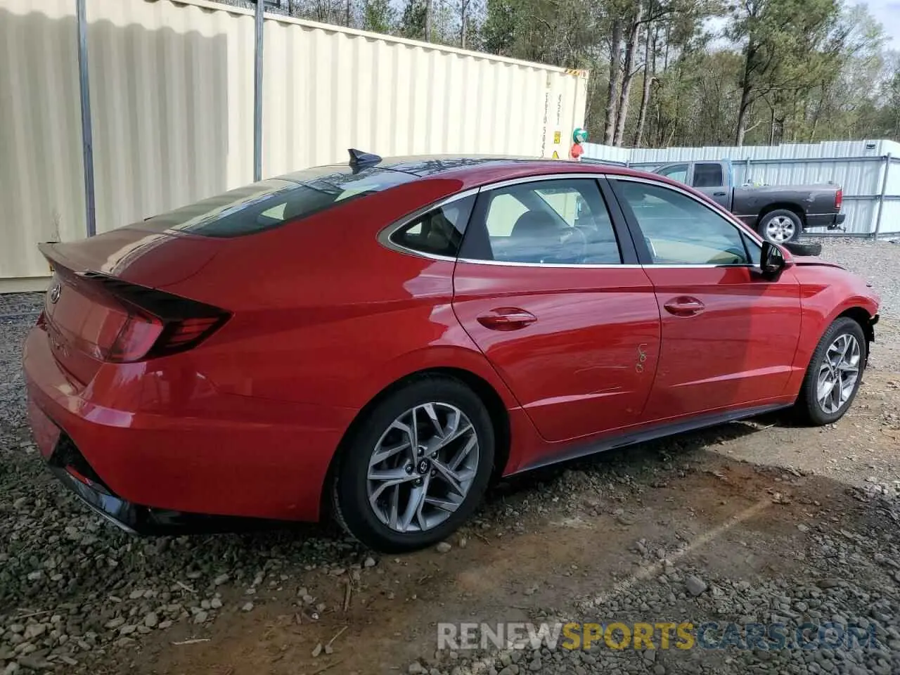 3 Photograph of a damaged car 5NPEF4JA7LH023026 HYUNDAI SONATA 2020