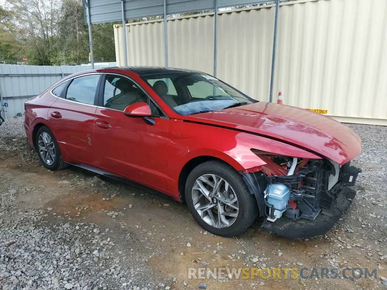 4 Photograph of a damaged car 5NPEF4JA7LH023026 HYUNDAI SONATA 2020