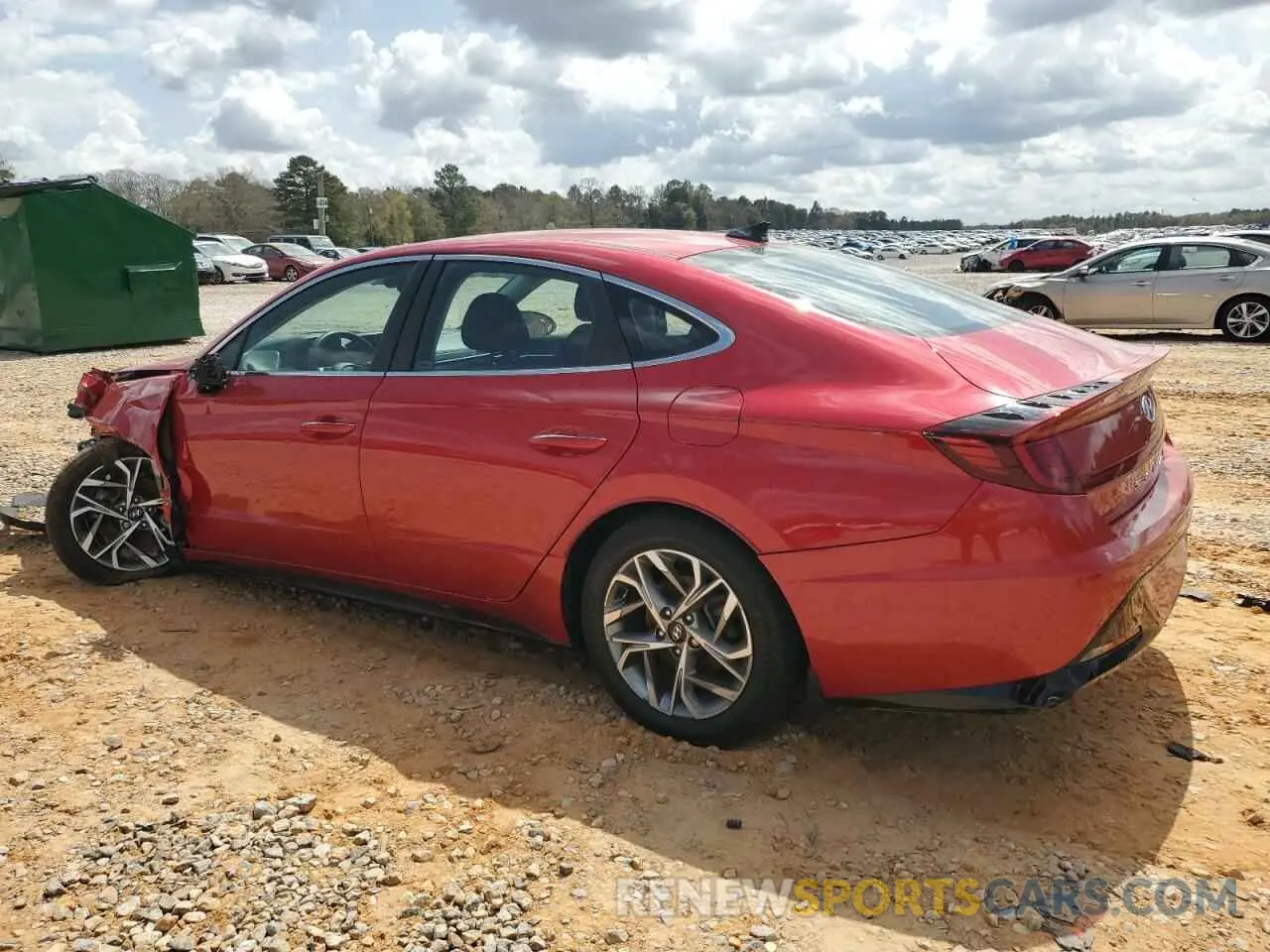 2 Photograph of a damaged car 5NPEF4JA7LH052817 HYUNDAI SONATA 2020