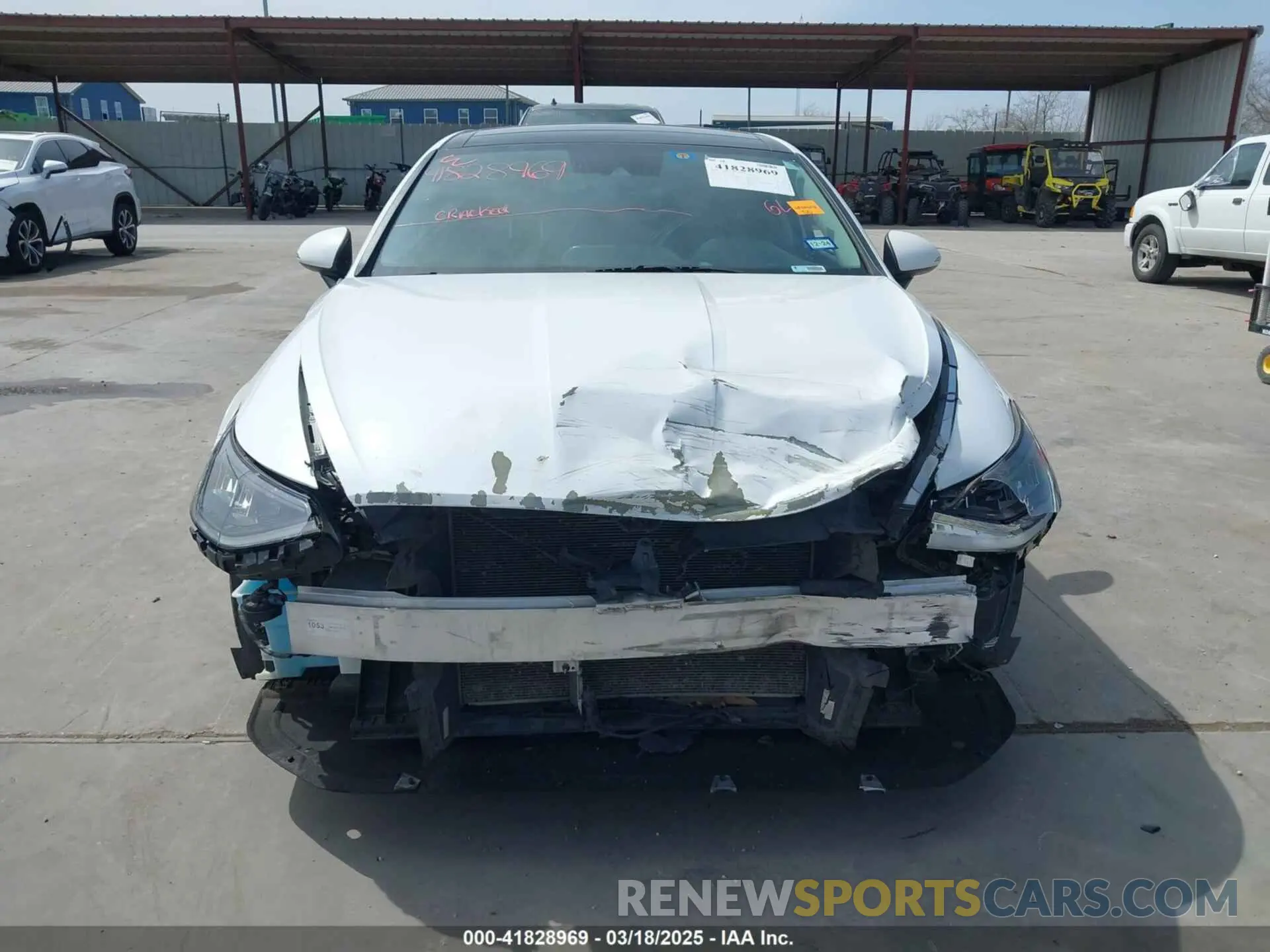 13 Photograph of a damaged car 5NPEF4JA8LH002363 HYUNDAI SONATA 2020
