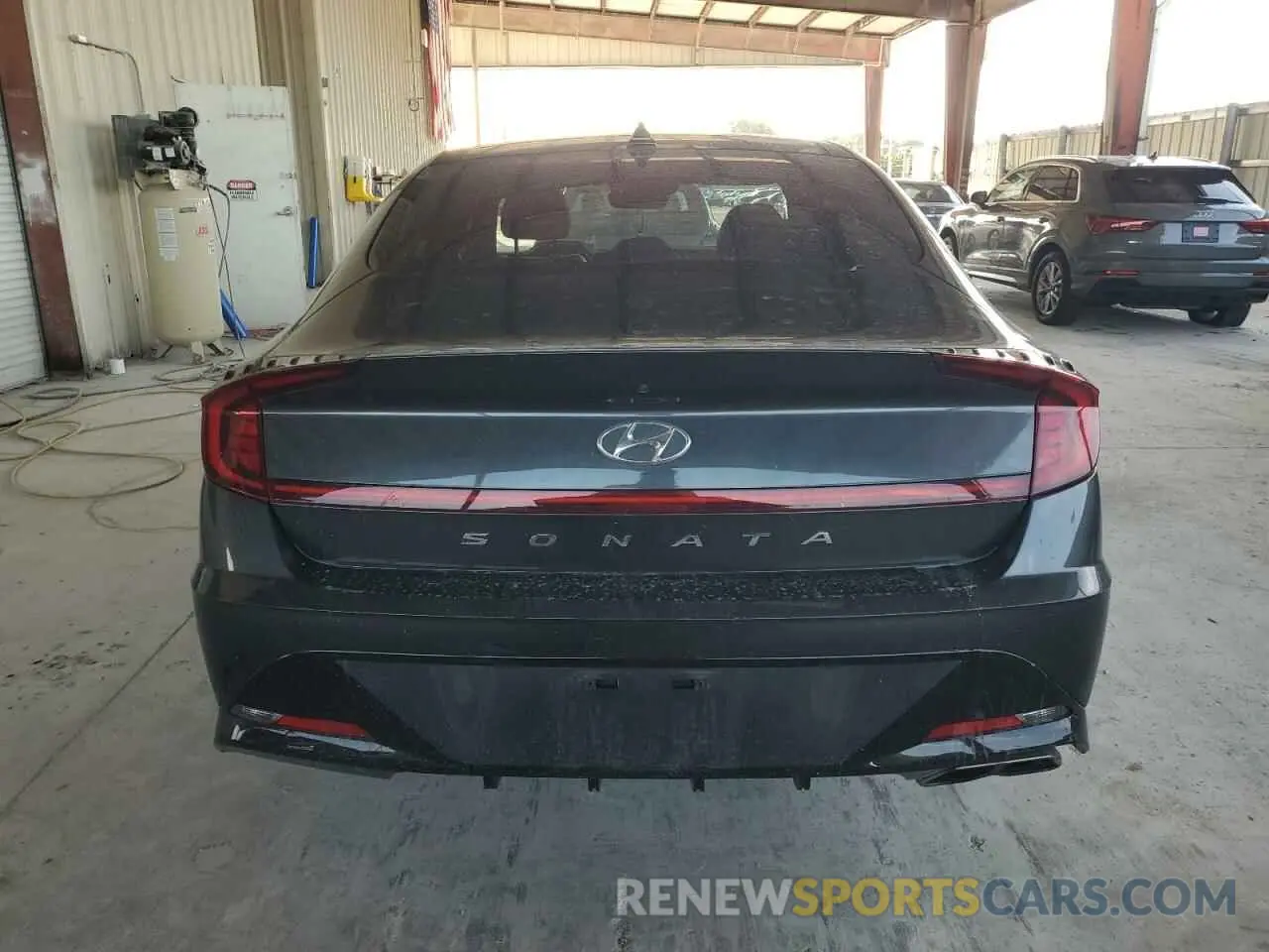 6 Photograph of a damaged car 5NPEF4JA8LH006462 HYUNDAI SONATA 2020
