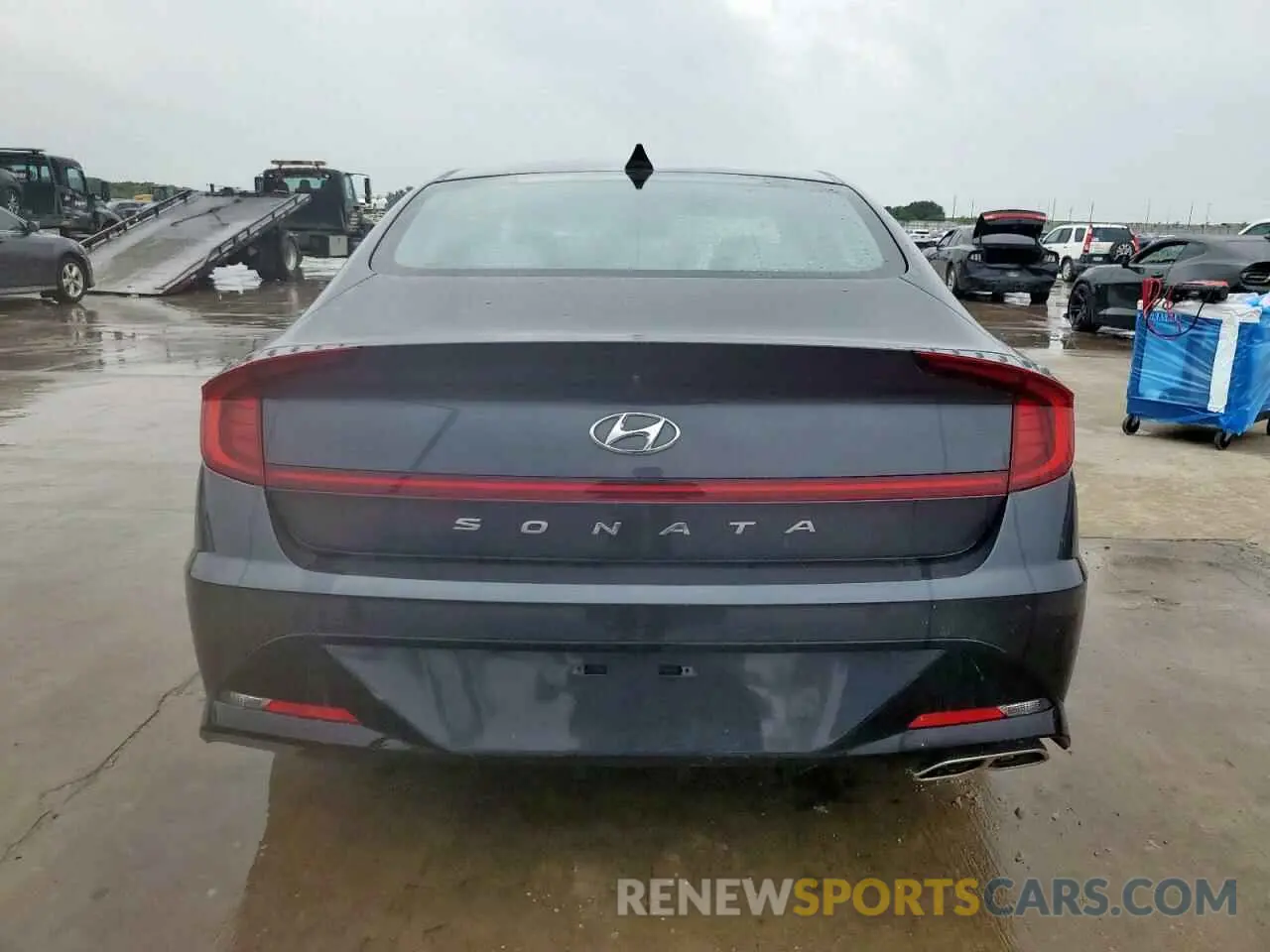 6 Photograph of a damaged car 5NPEF4JA8LH022760 HYUNDAI SONATA 2020