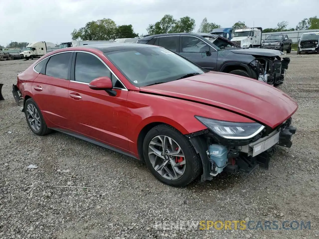 4 Photograph of a damaged car 5NPEF4JA9LH016644 HYUNDAI SONATA 2020