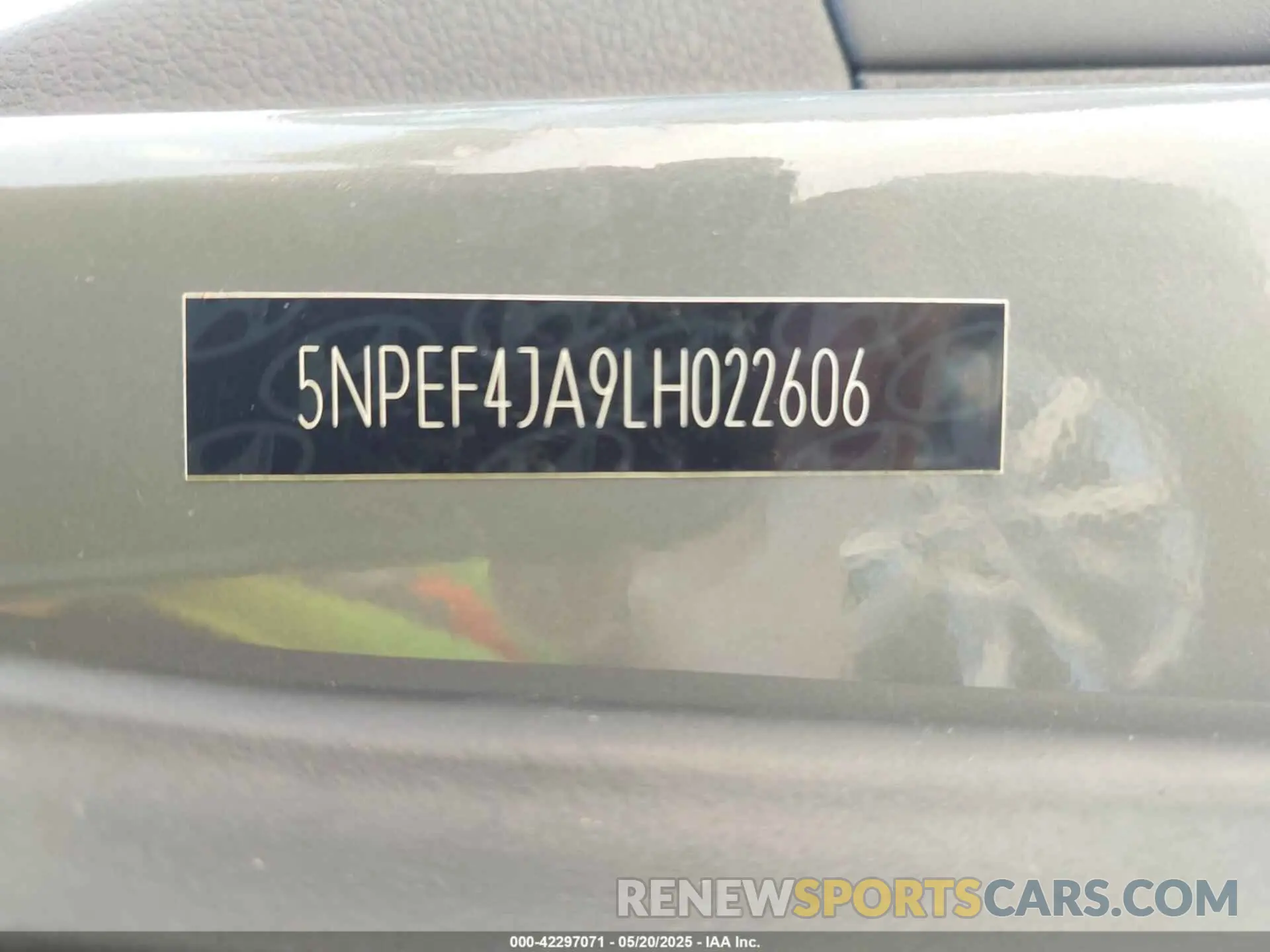 9 Photograph of a damaged car 5NPEF4JA9LH022606 HYUNDAI SONATA 2020