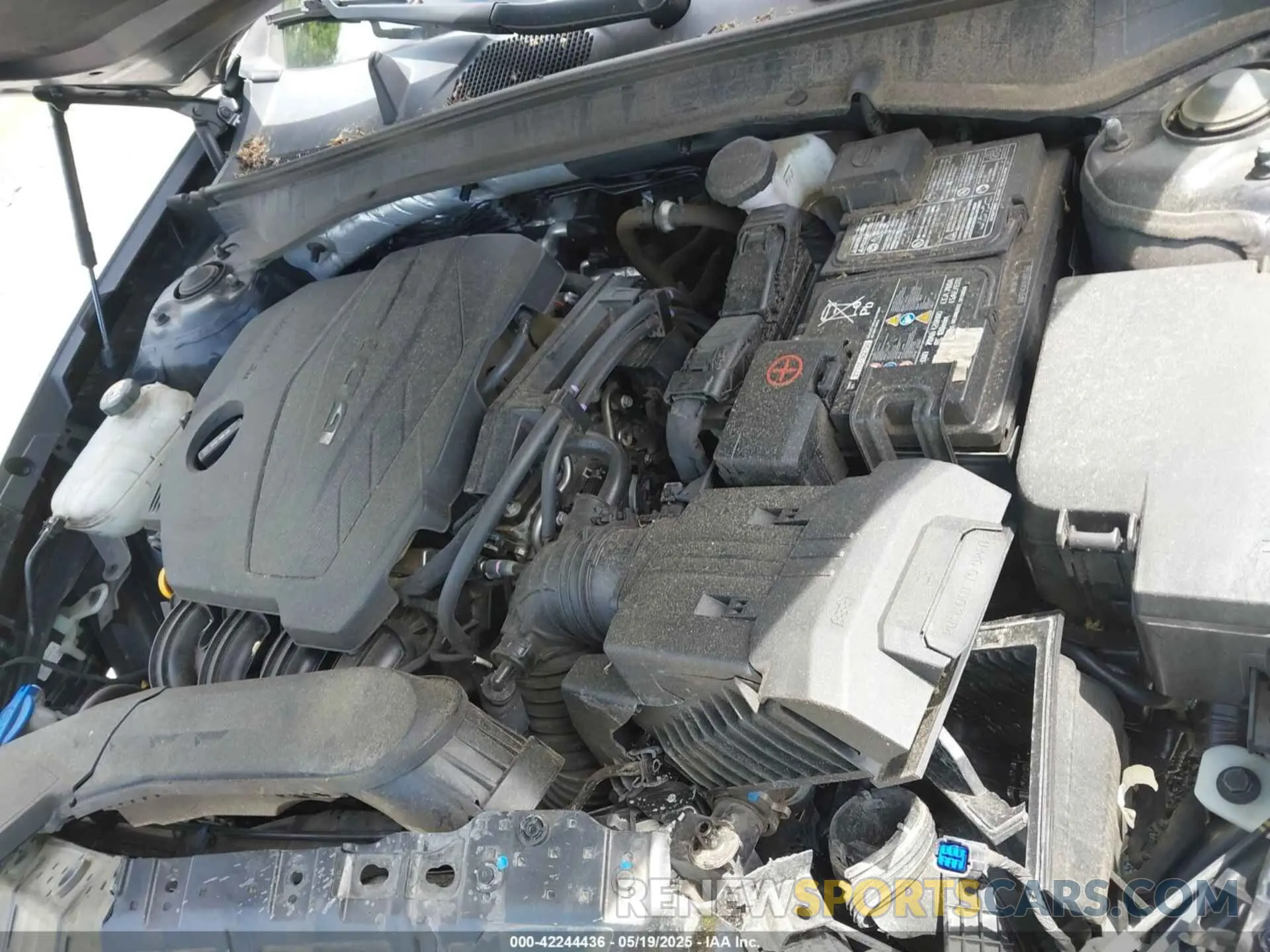 10 Photograph of a damaged car 5NPEF4JA9LH031368 HYUNDAI SONATA 2020