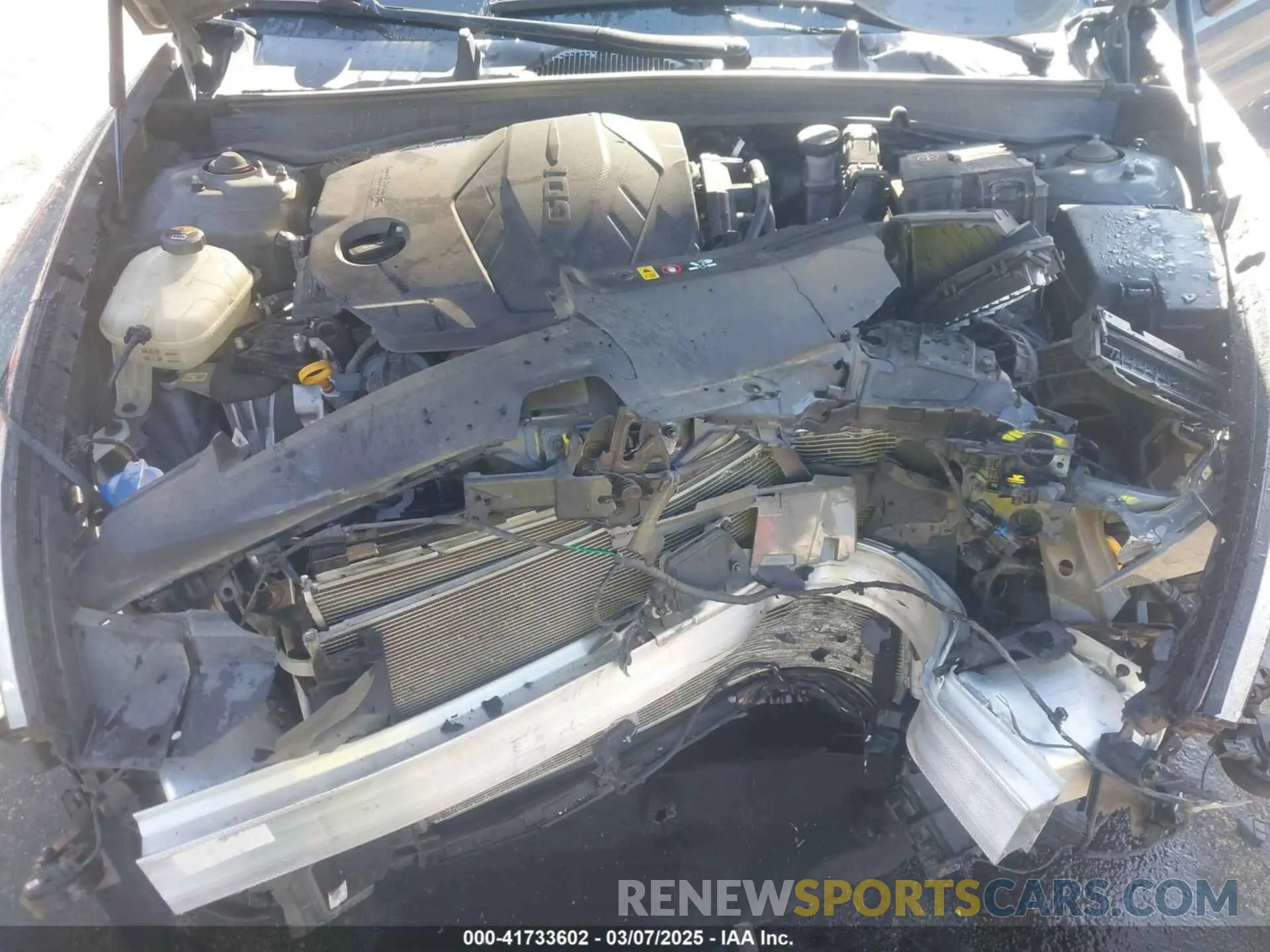 10 Photograph of a damaged car 5NPEF4JA9LH043973 HYUNDAI SONATA 2020