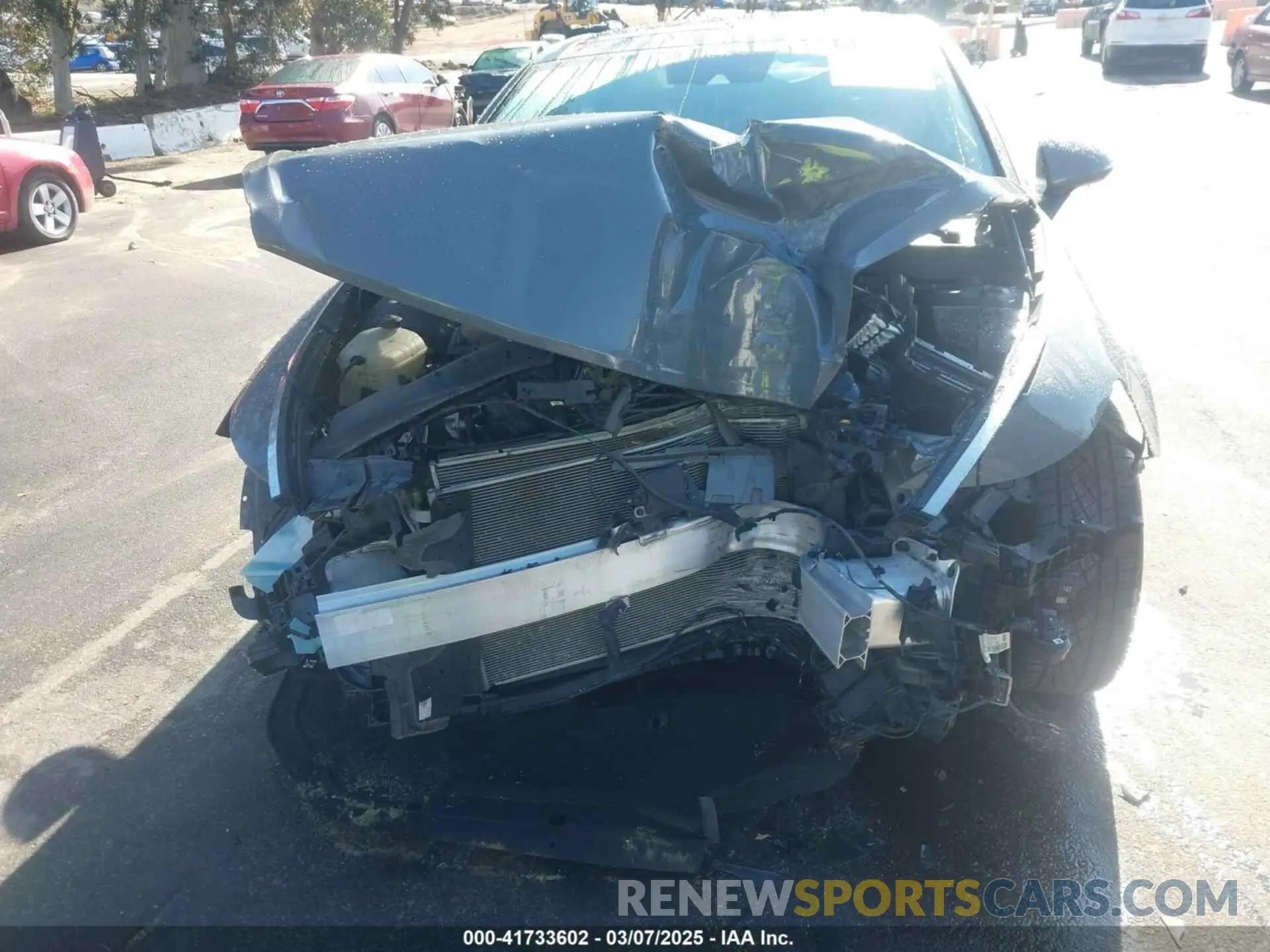12 Photograph of a damaged car 5NPEF4JA9LH043973 HYUNDAI SONATA 2020