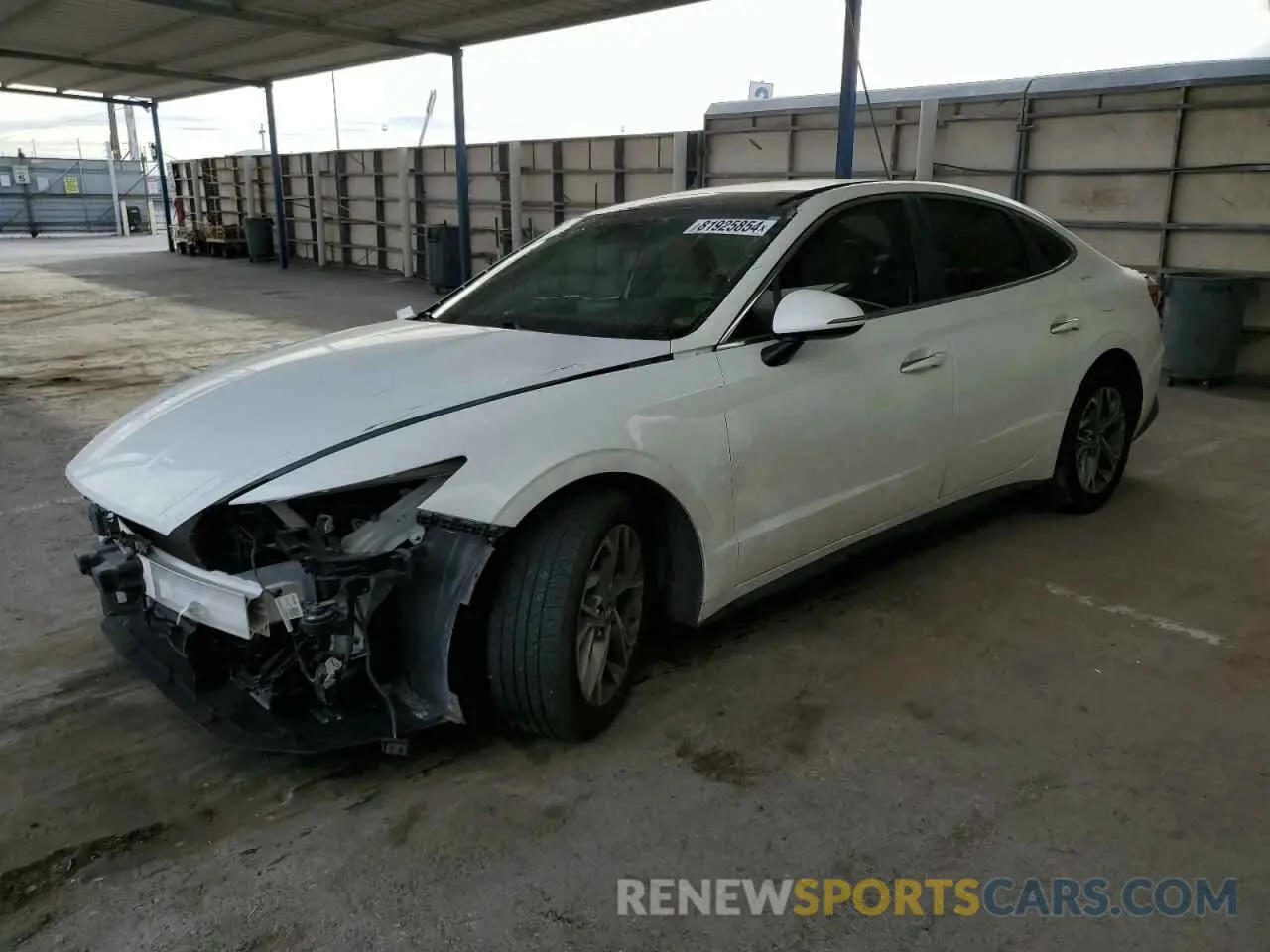 1 Photograph of a damaged car 5NPEF4JA9LH050373 HYUNDAI SONATA 2020