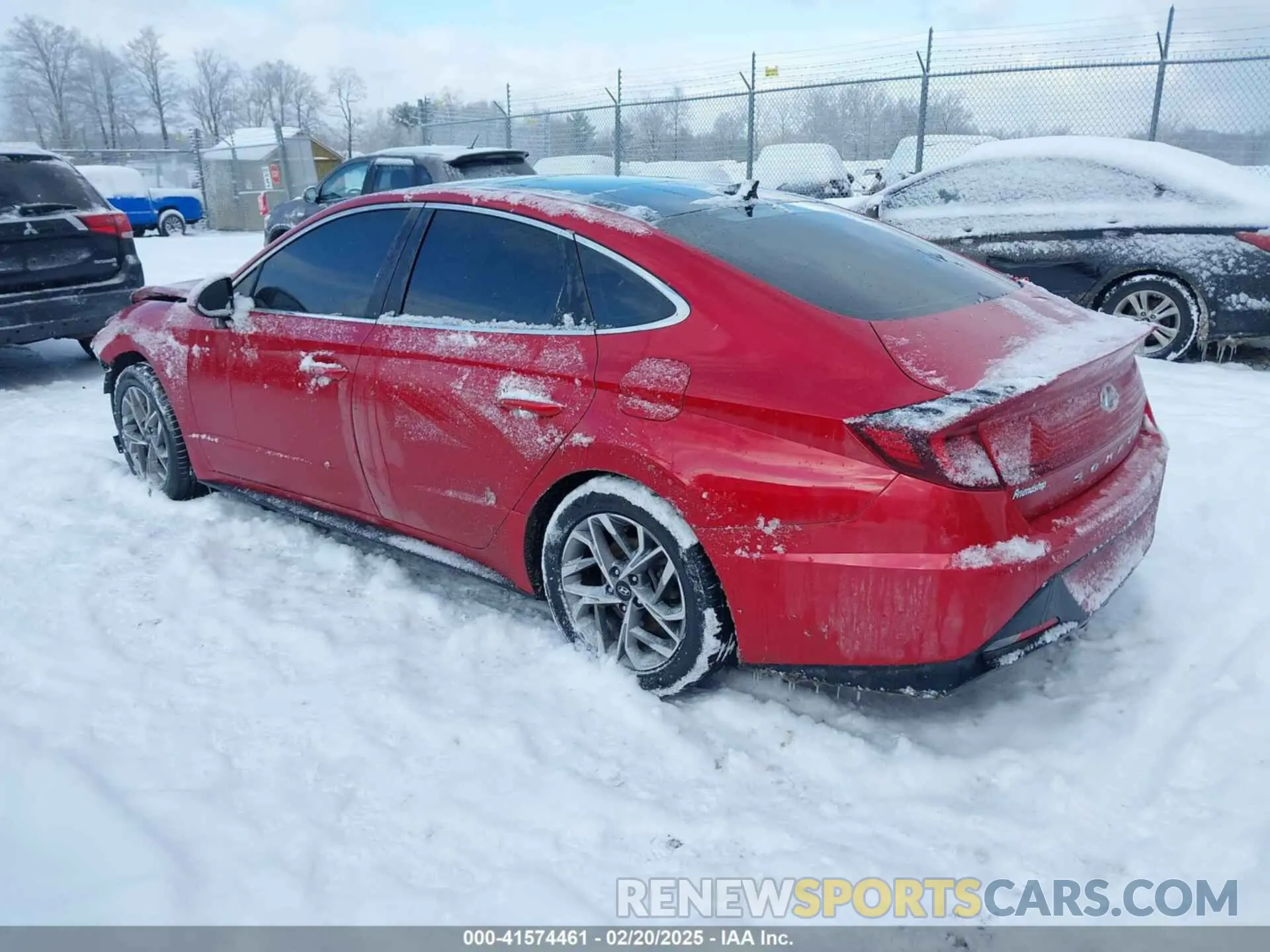 3 Photograph of a damaged car 5NPEF4JA9LH054679 HYUNDAI SONATA 2020