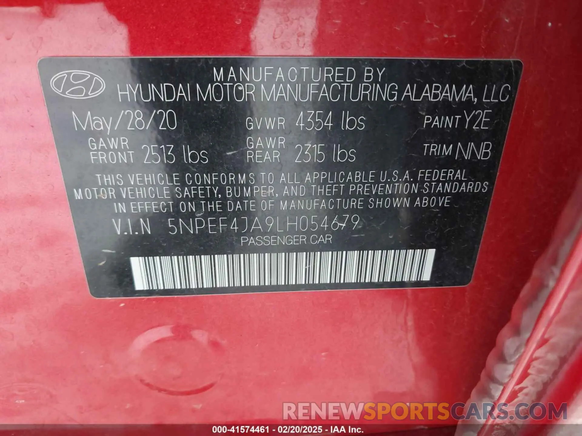 9 Photograph of a damaged car 5NPEF4JA9LH054679 HYUNDAI SONATA 2020