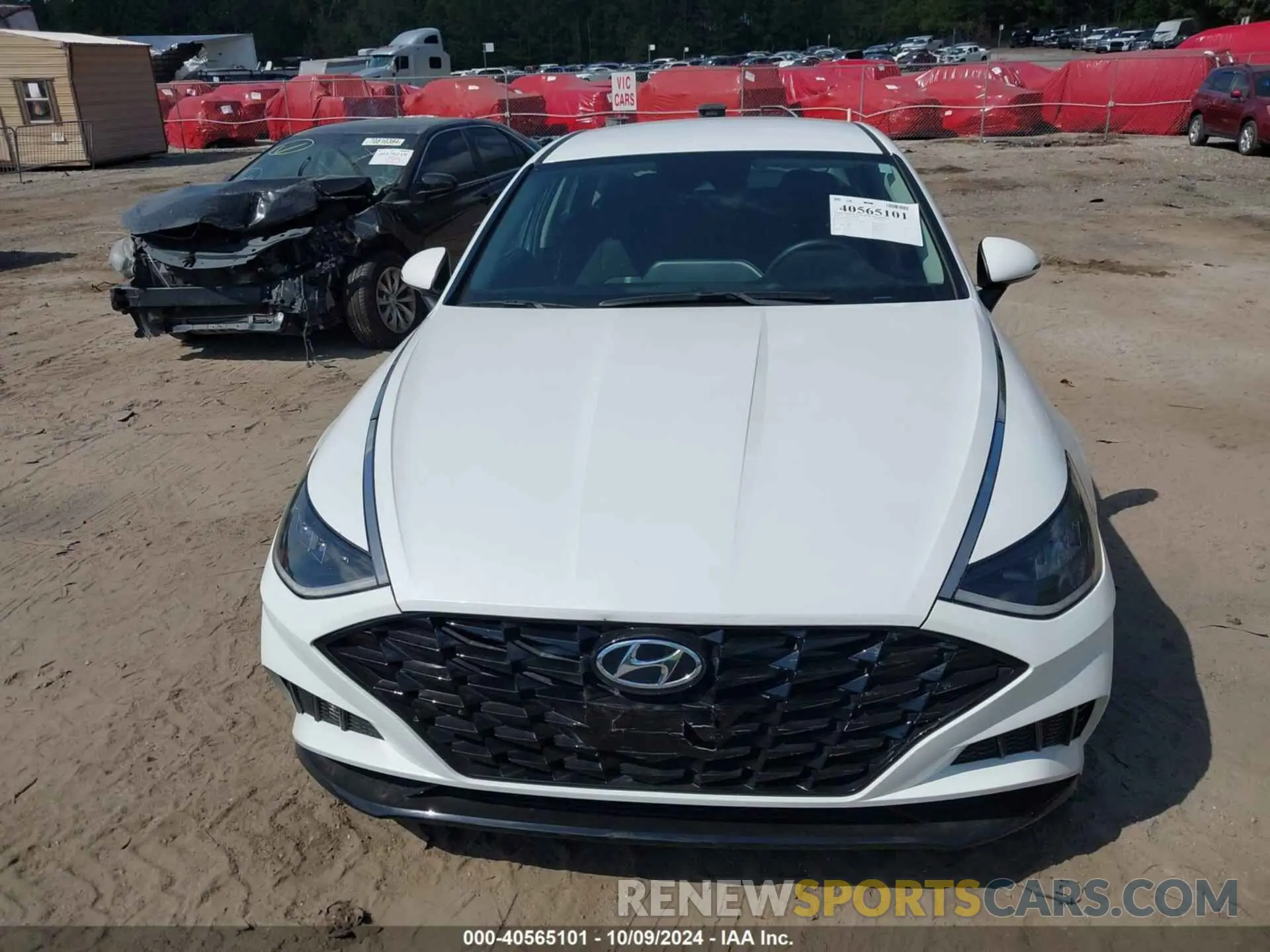 12 Photograph of a damaged car 5NPEF4JAXLH019231 HYUNDAI SONATA 2020