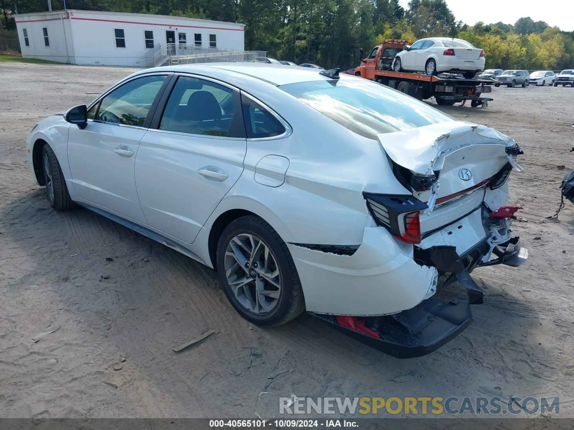 3 Photograph of a damaged car 5NPEF4JAXLH019231 HYUNDAI SONATA 2020