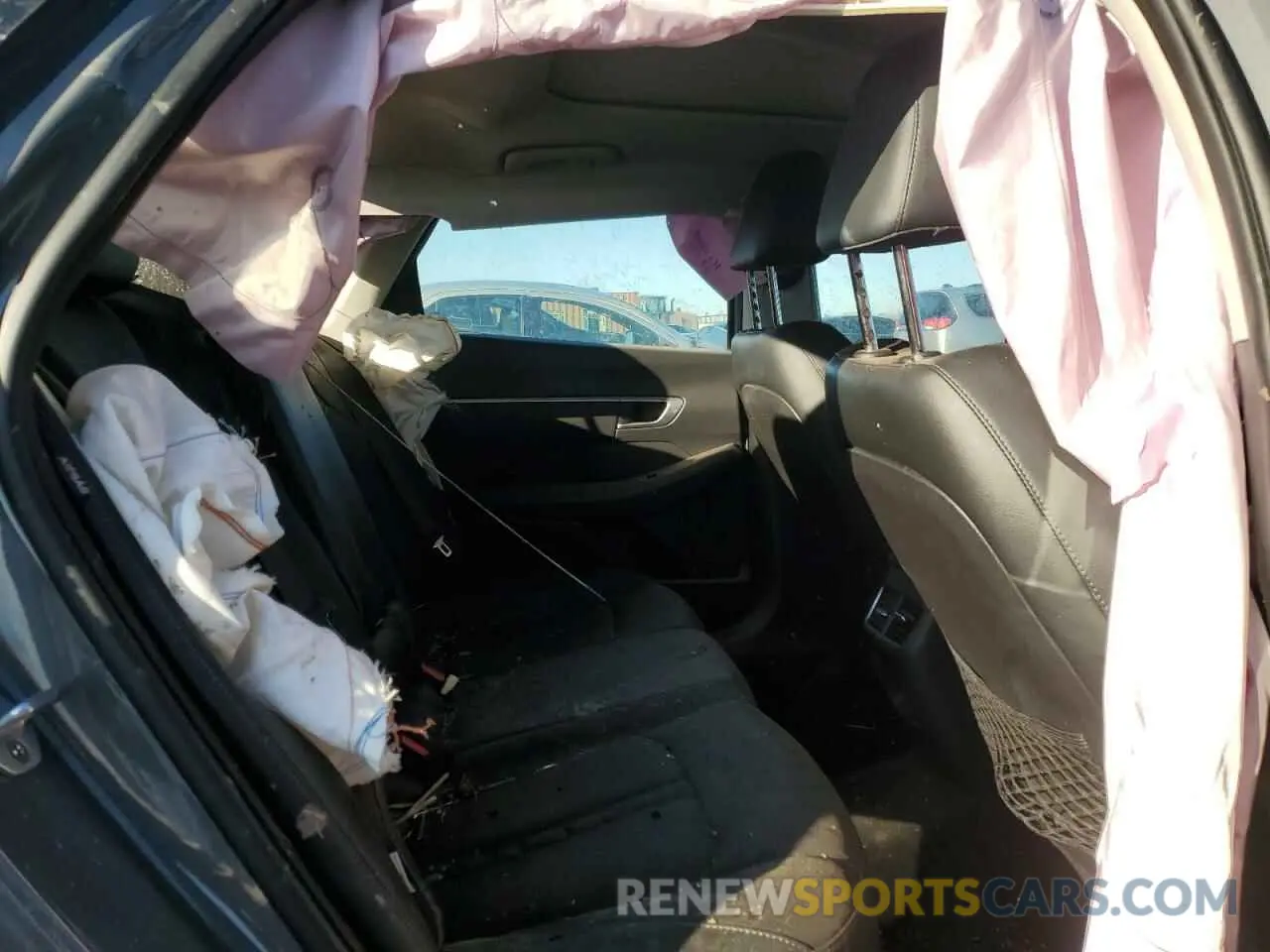 10 Photograph of a damaged car 5NPEF4JAXLH035350 HYUNDAI SONATA 2020
