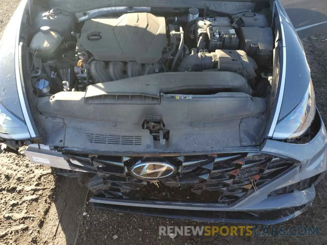 12 Photograph of a damaged car 5NPEF4JAXLH035350 HYUNDAI SONATA 2020
