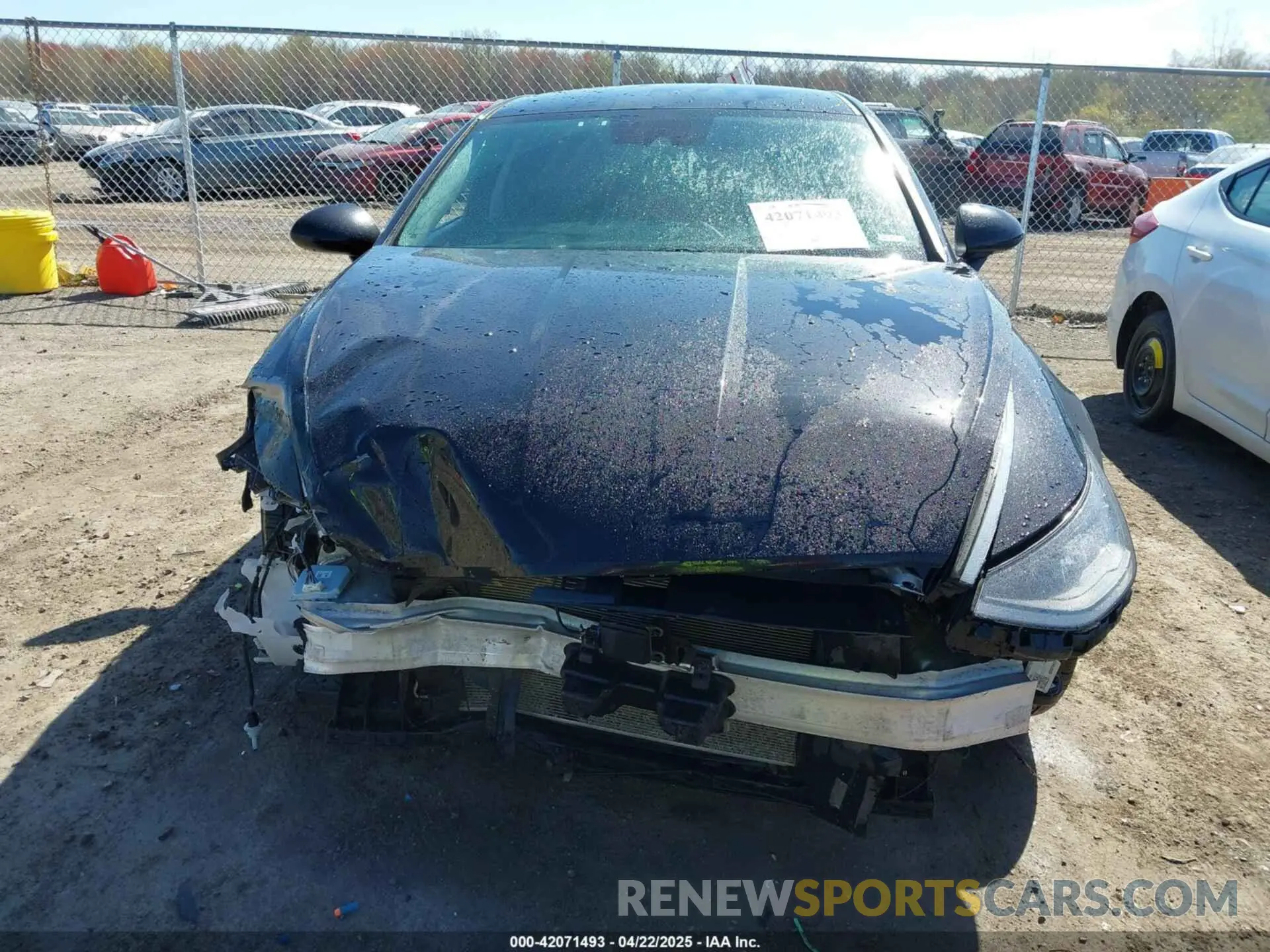 12 Photograph of a damaged car 5NPEG4JA0LH031000 HYUNDAI SONATA 2020