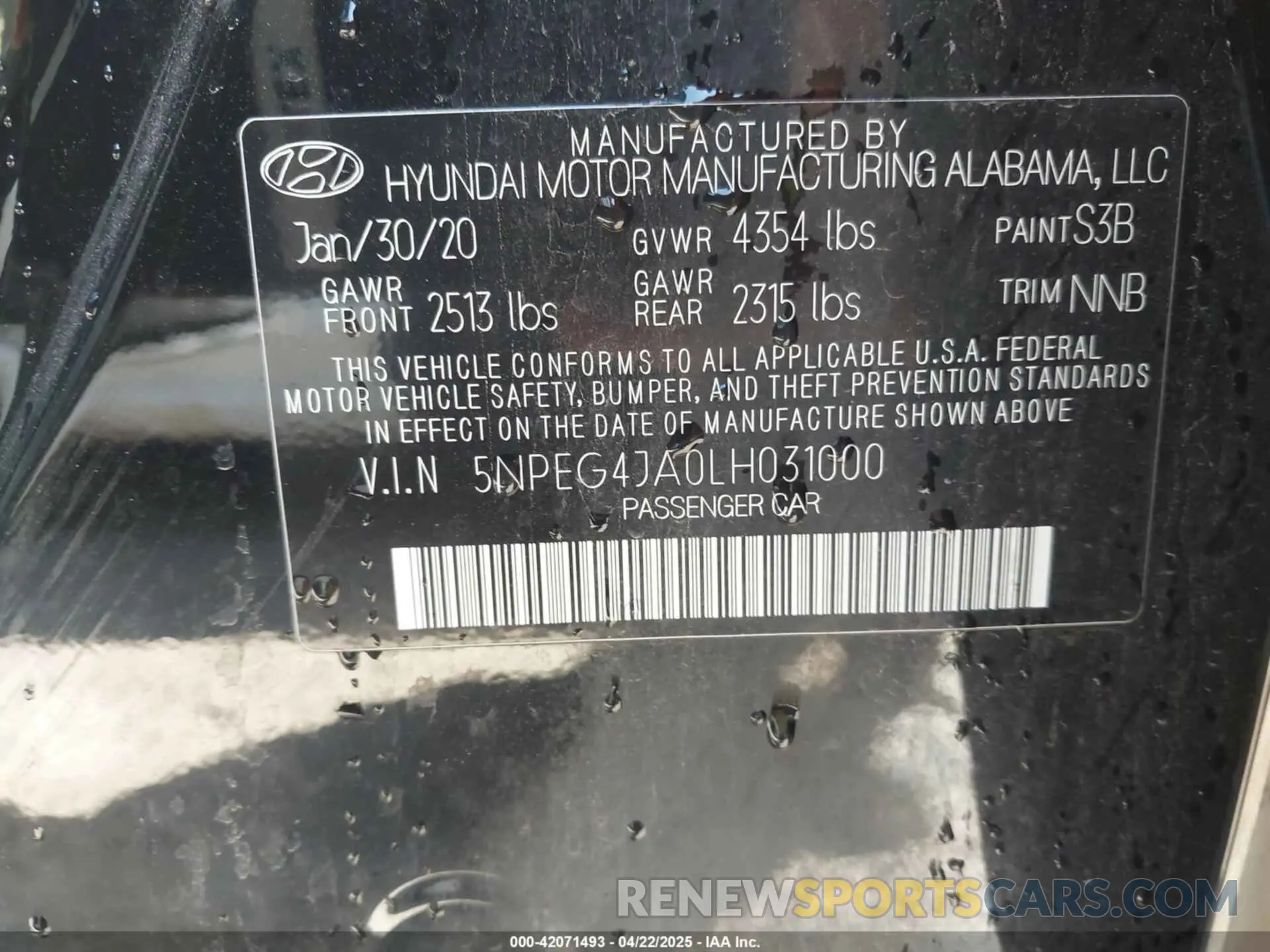 9 Photograph of a damaged car 5NPEG4JA0LH031000 HYUNDAI SONATA 2020