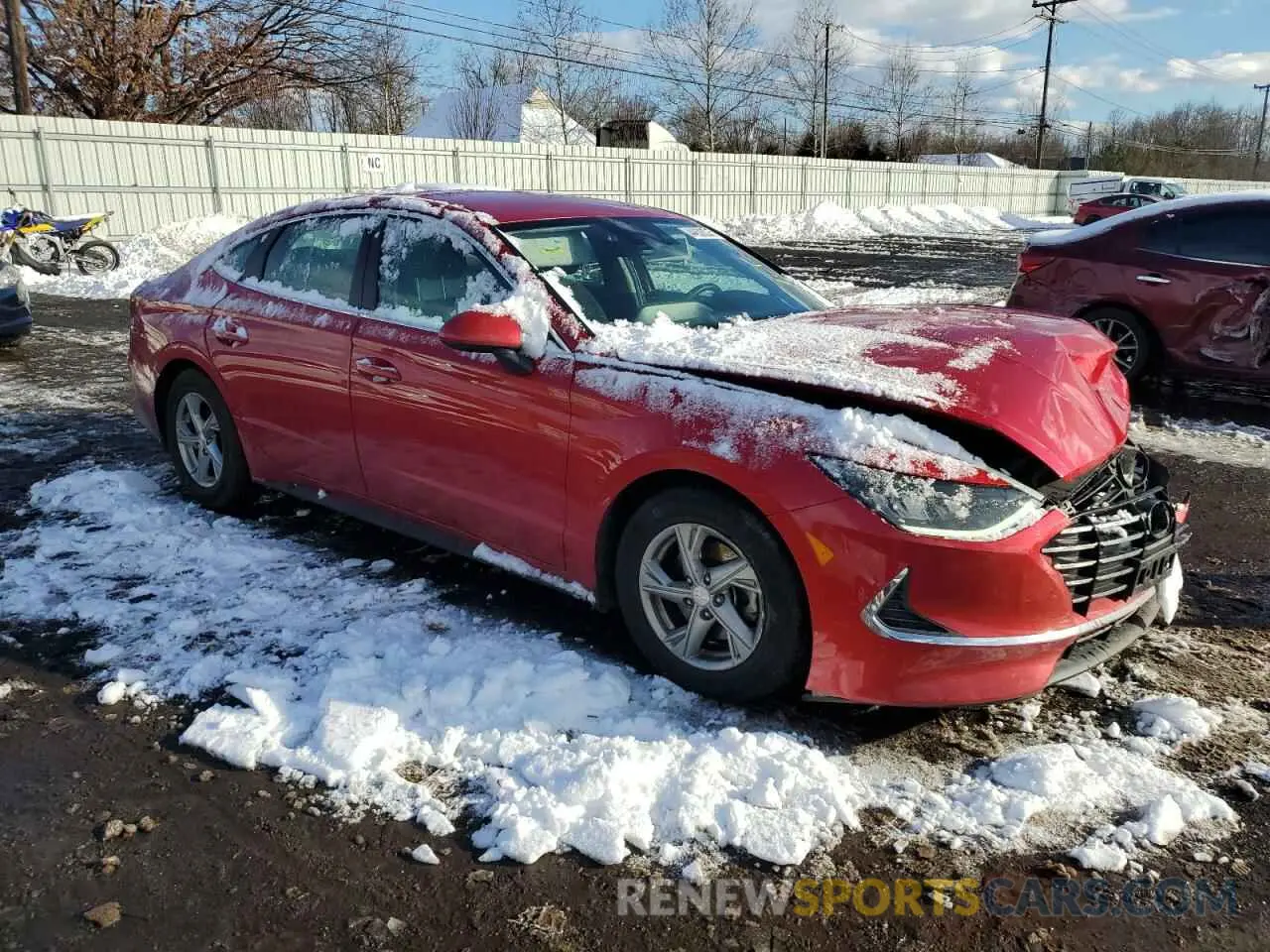 4 Photograph of a damaged car 5NPEG4JA0LH056656 HYUNDAI SONATA 2020