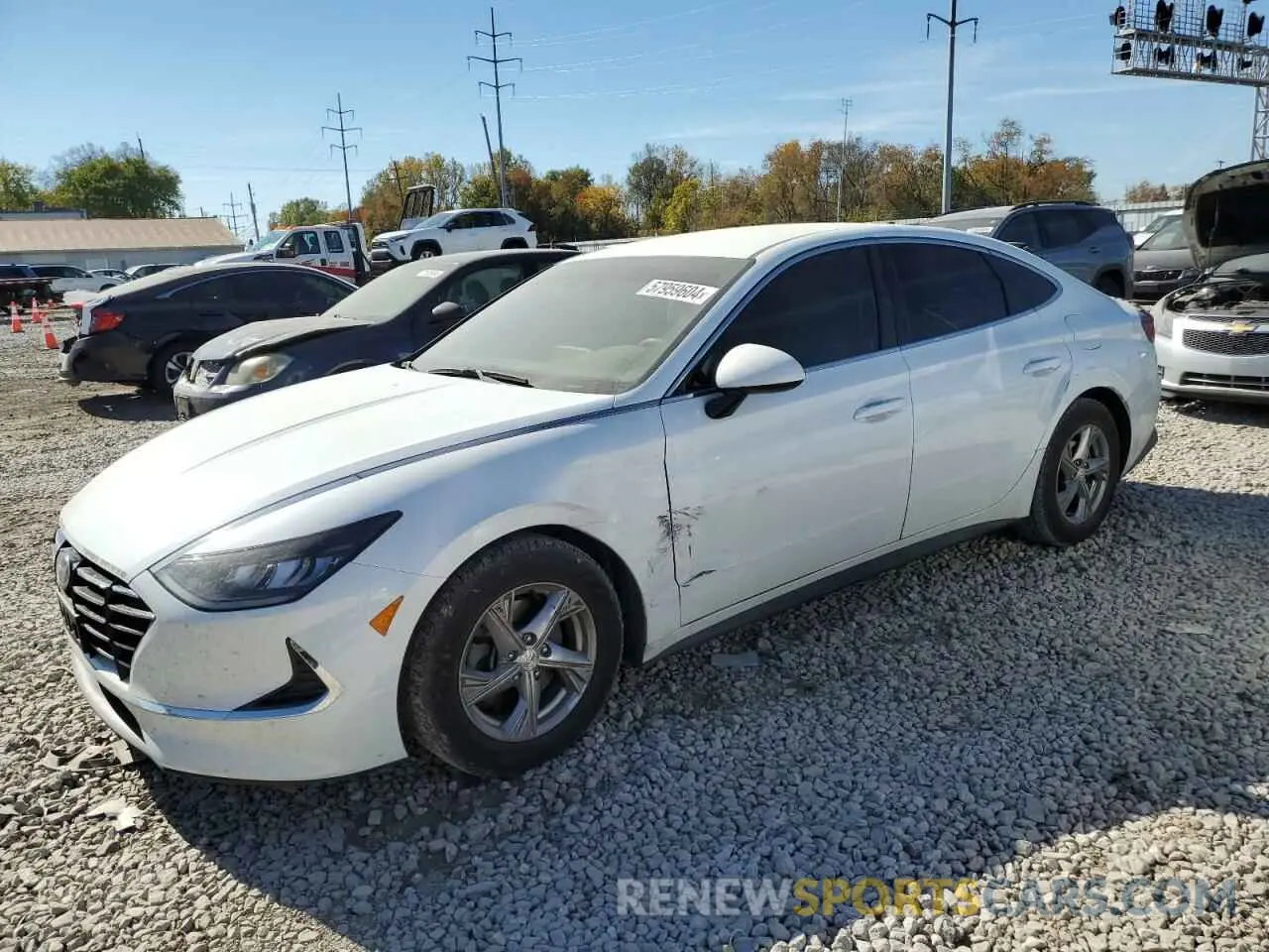 1 Photograph of a damaged car 5NPEG4JA1LH010169 HYUNDAI SONATA 2020
