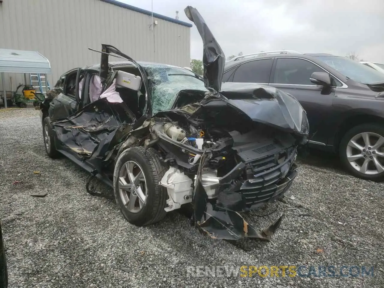 4 Photograph of a damaged car 5NPEG4JA1LH030082 HYUNDAI SONATA 2020