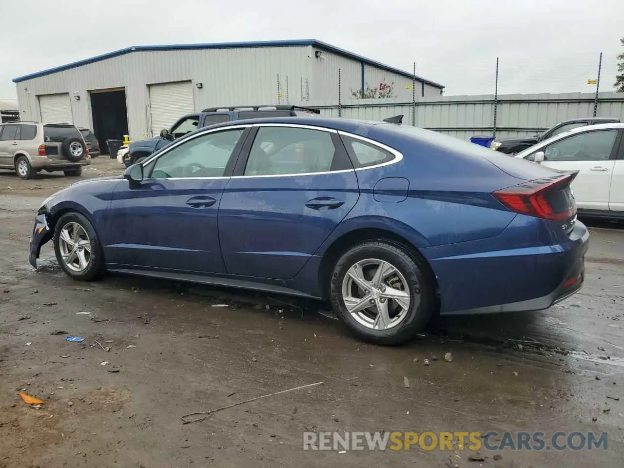 2 Photograph of a damaged car 5NPEG4JA1LH054981 HYUNDAI SONATA 2020